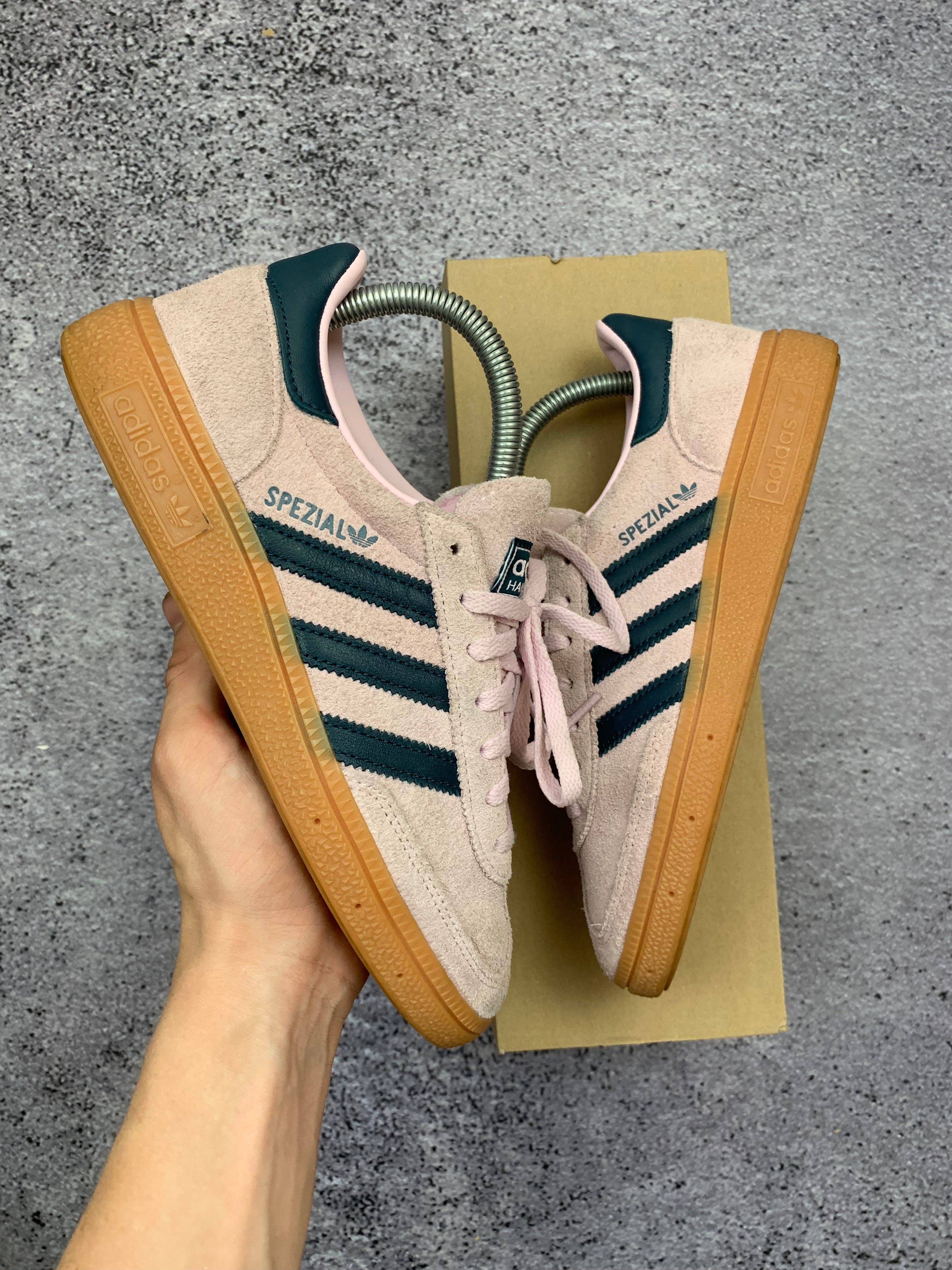 Adidas Handball Spezial Pink Green Gum Sneakersy Zamszowe r. 38 stan idealny