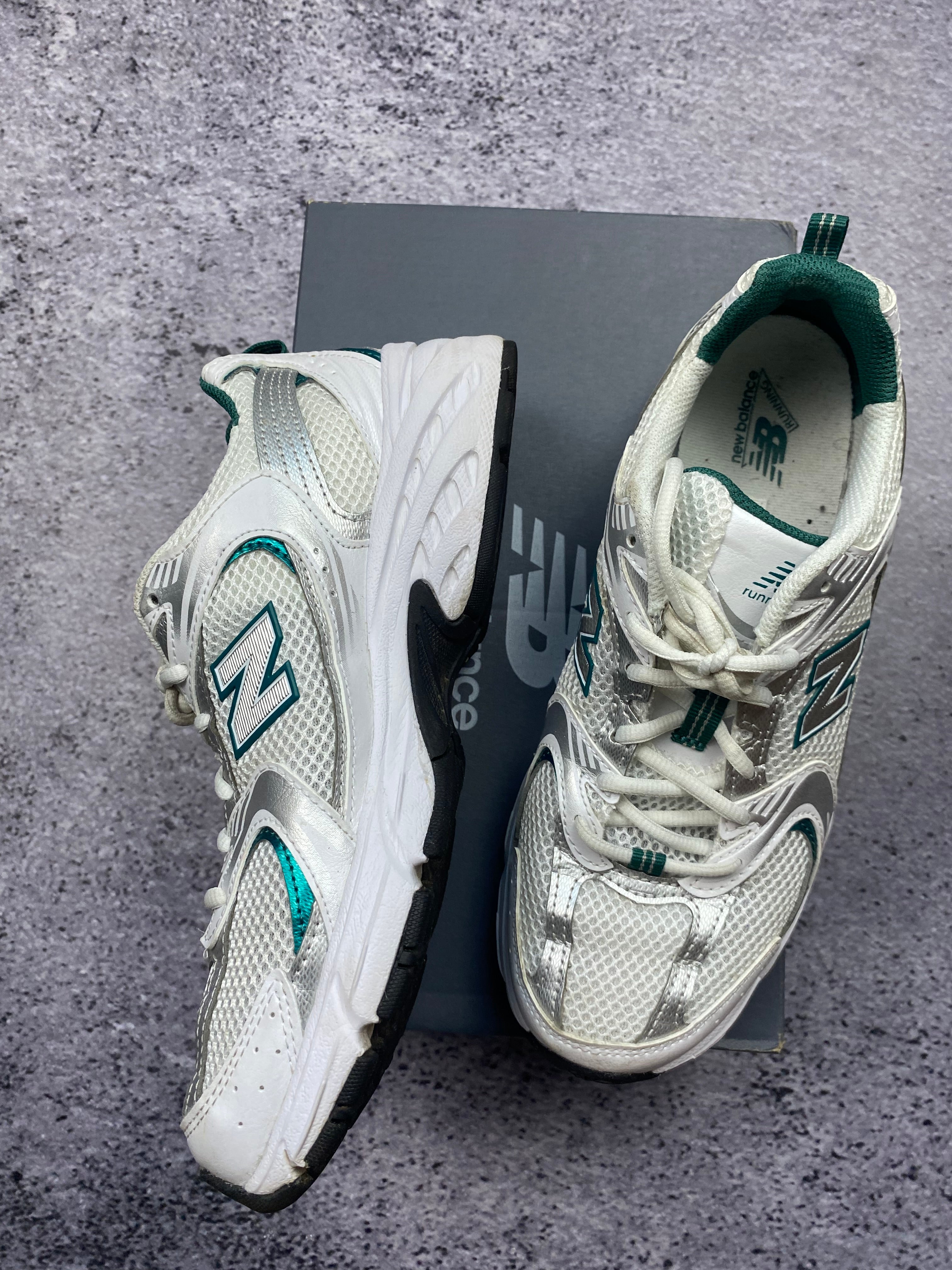 New Balance 530 white sports sneakers size 40