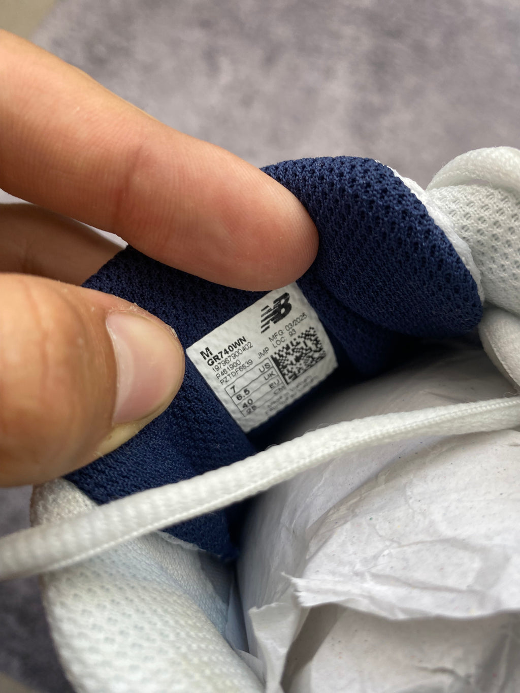 New Balance 530 white sports sneakers size 40