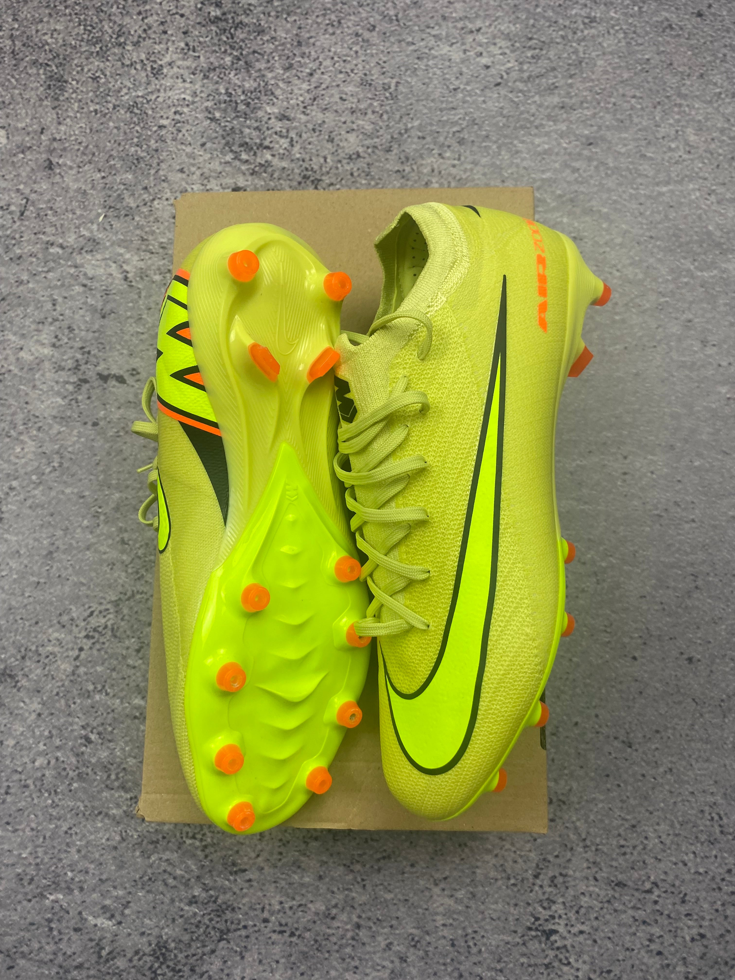Nike Mercurial Vapor 15 Academy FG/MG Volt Football Boots Size 42.5