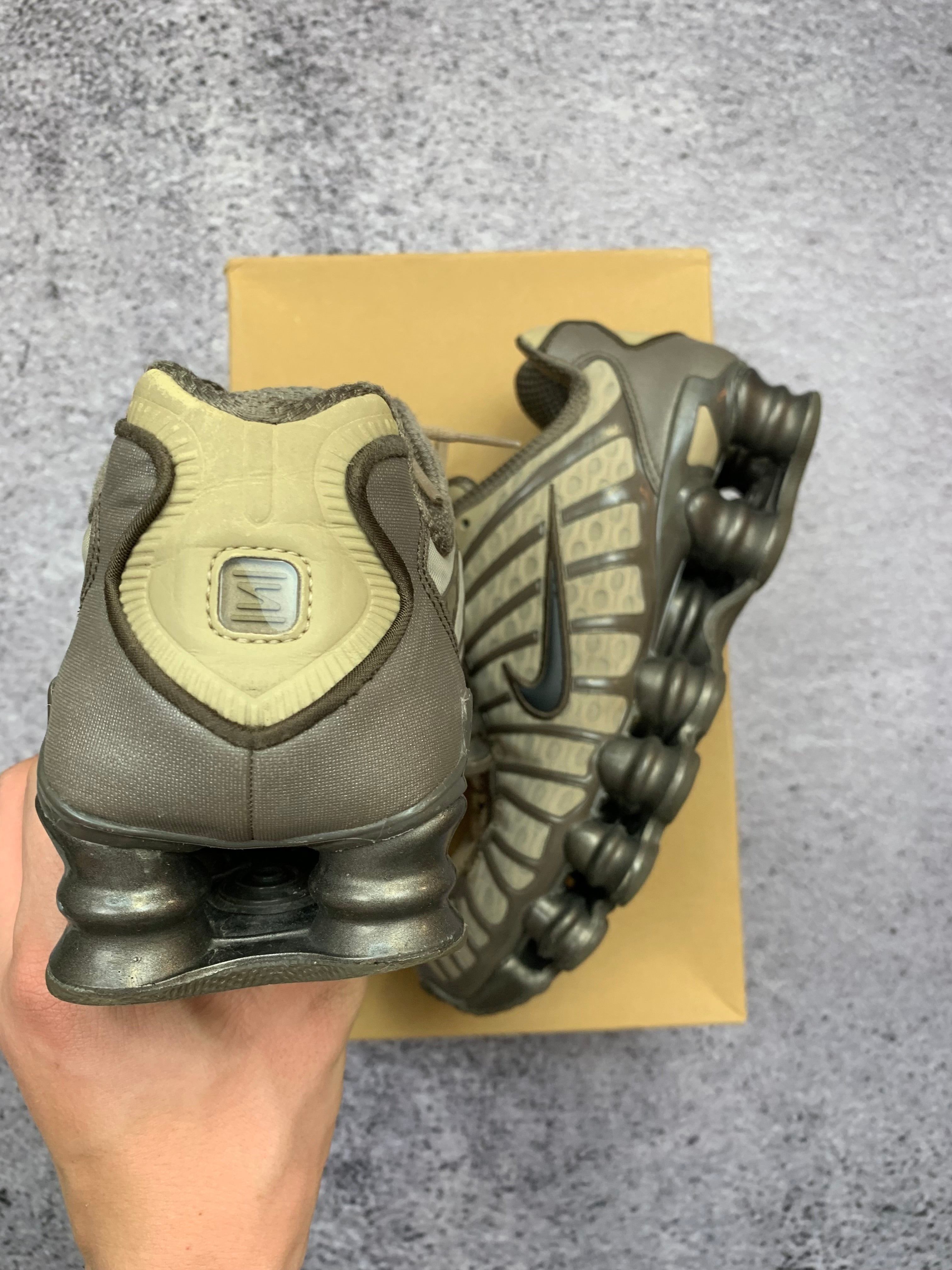 Nike Shox TL r. 37 sneakersy khaki/olive stan bardzo dobry