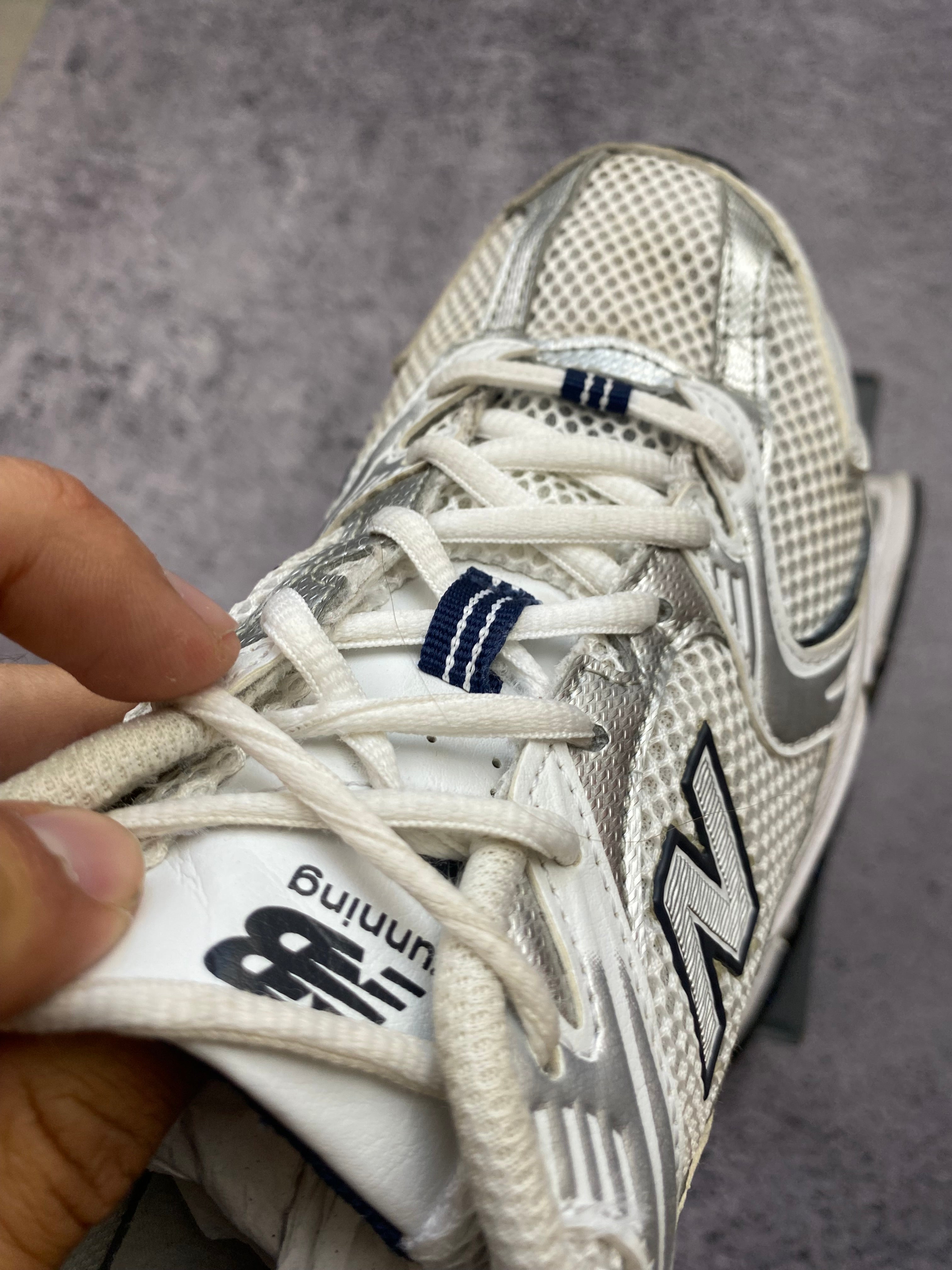 New Balance 530 white sports sneakers size 40