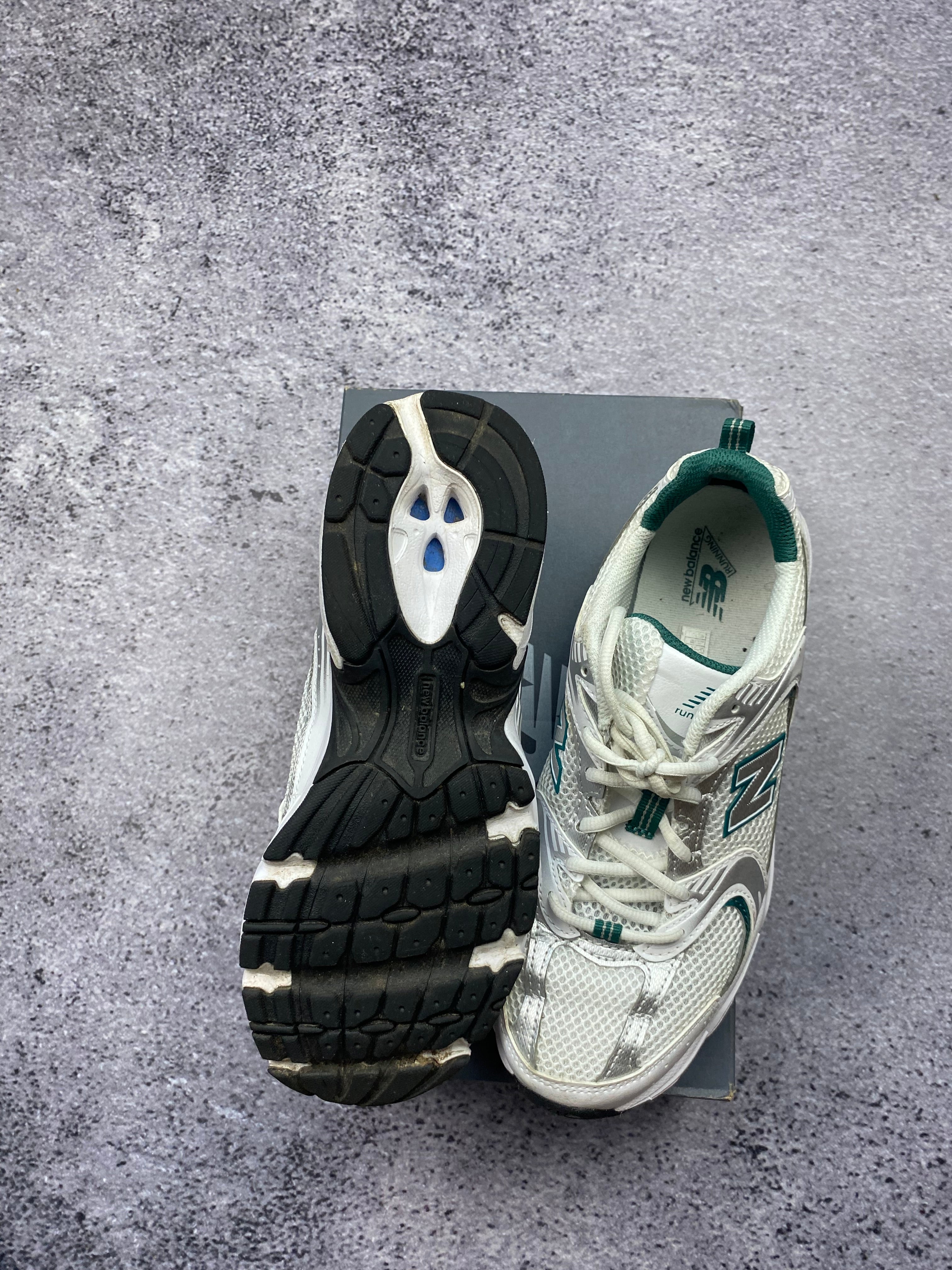 New Balance 530 white sports sneakers size 40