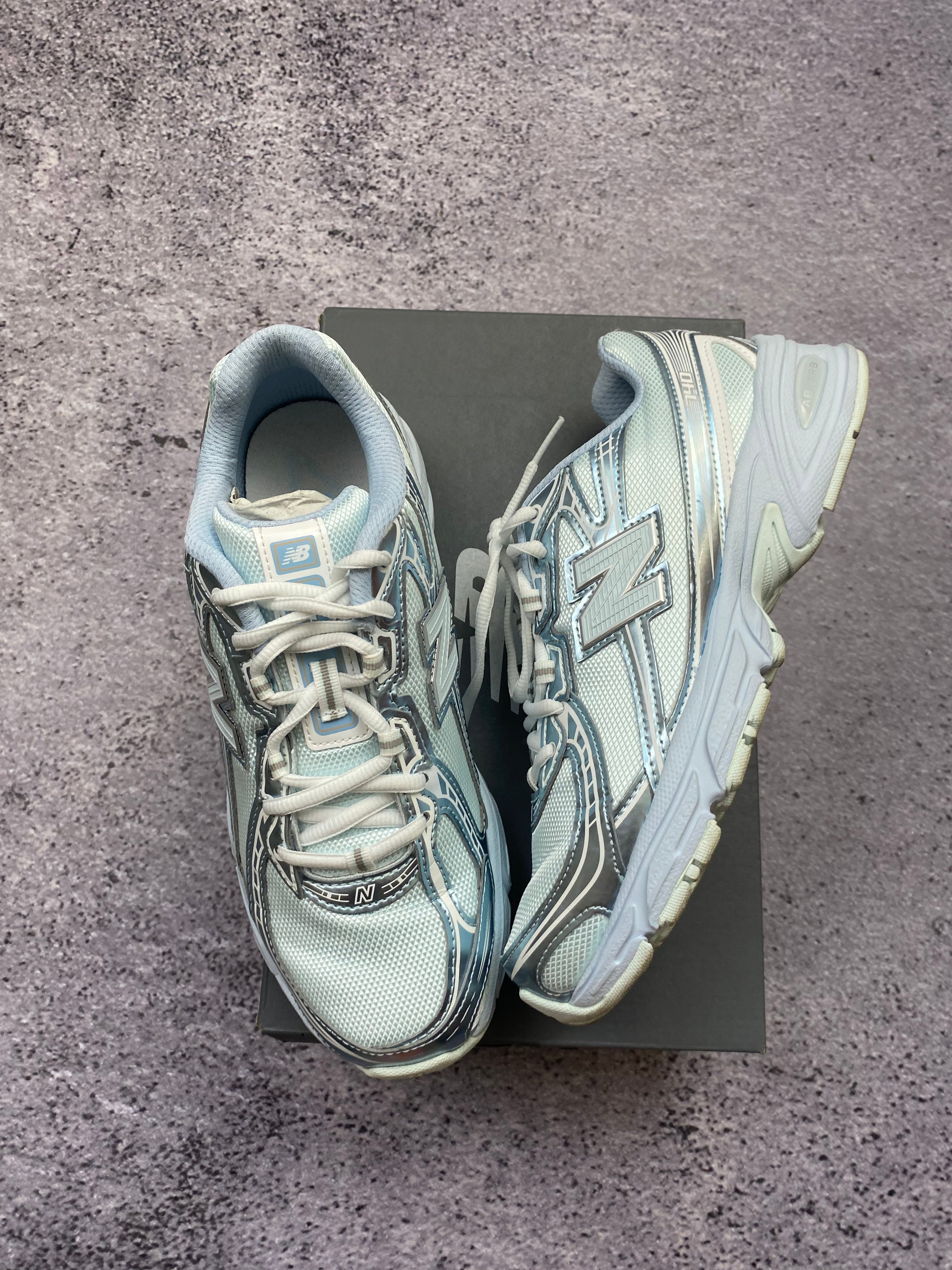 New Balance 740 white and silver sports sneakers size 40
