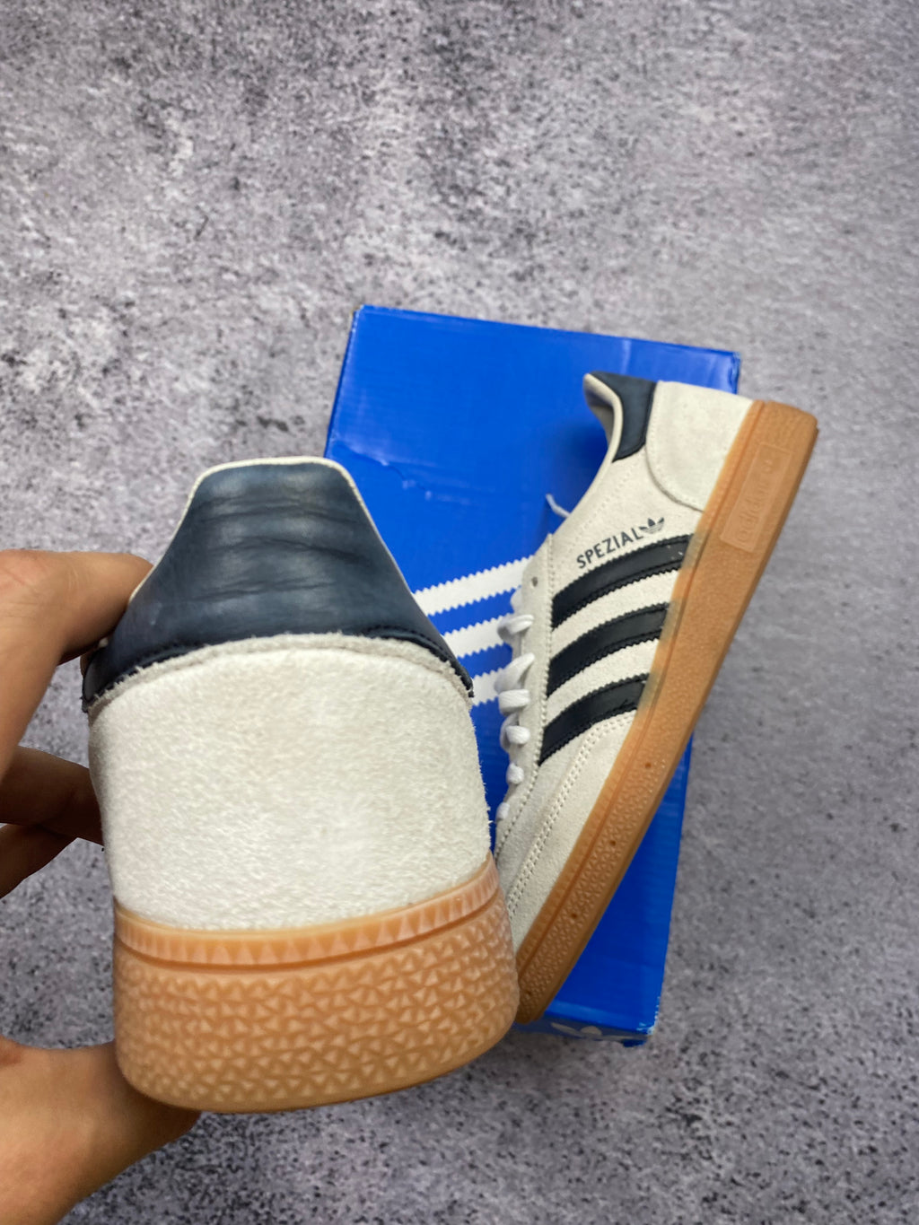 Adidas Handball Spezial beige sneakers size 40 2/3