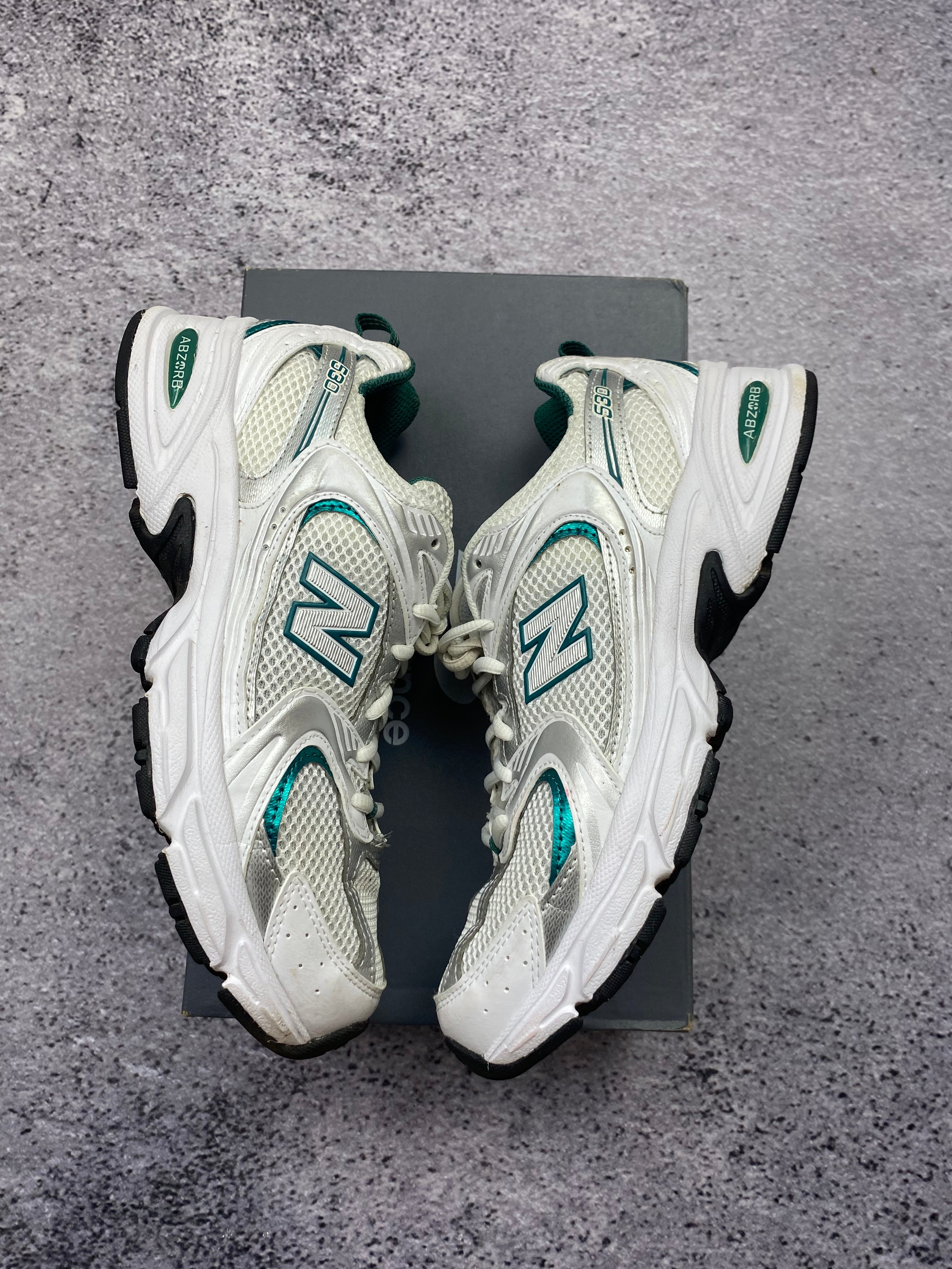 New Balance 530 white sports sneakers size 40