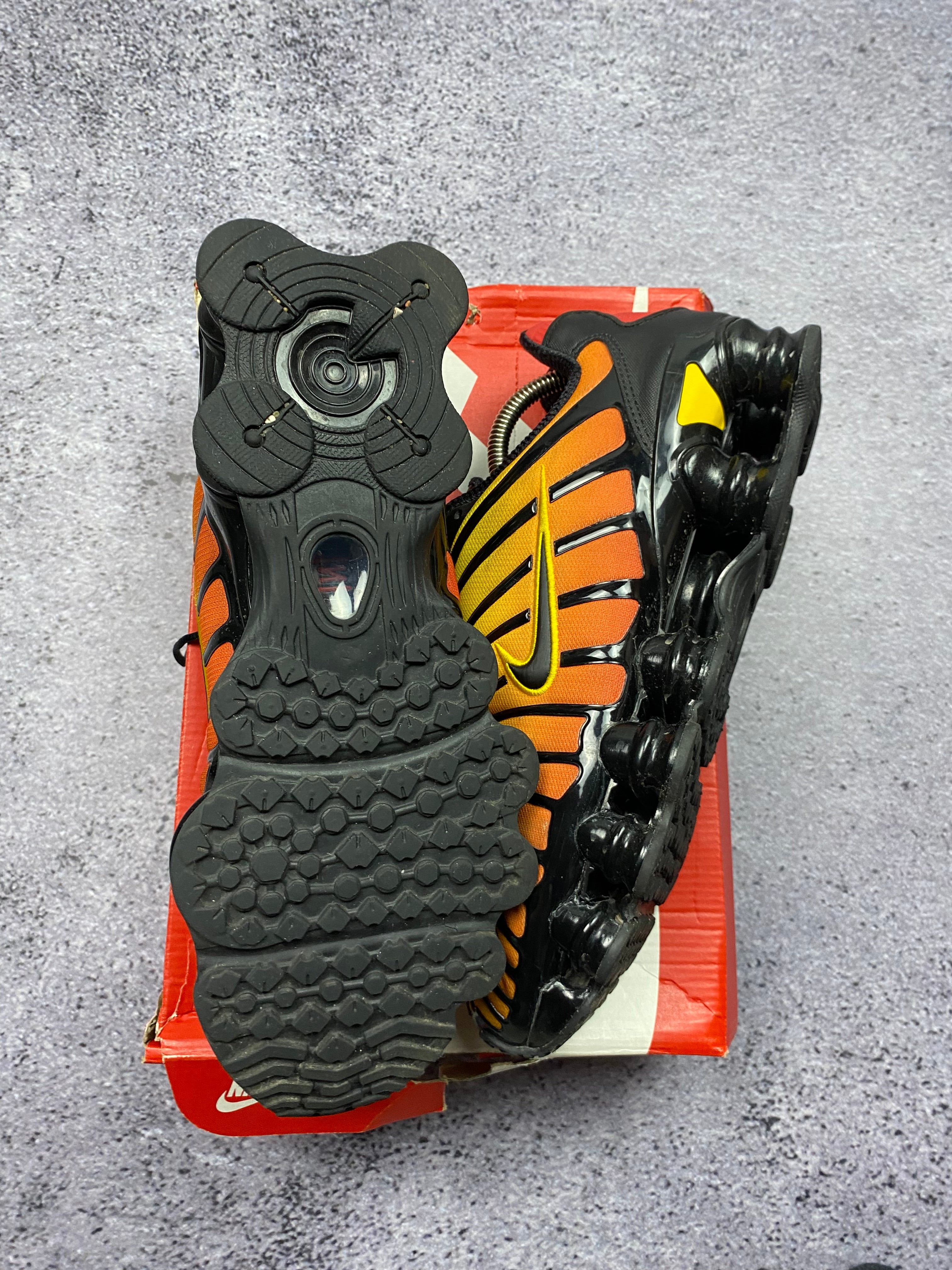 Nike Shox TL Black Orange Gradient Running Sneakers 44