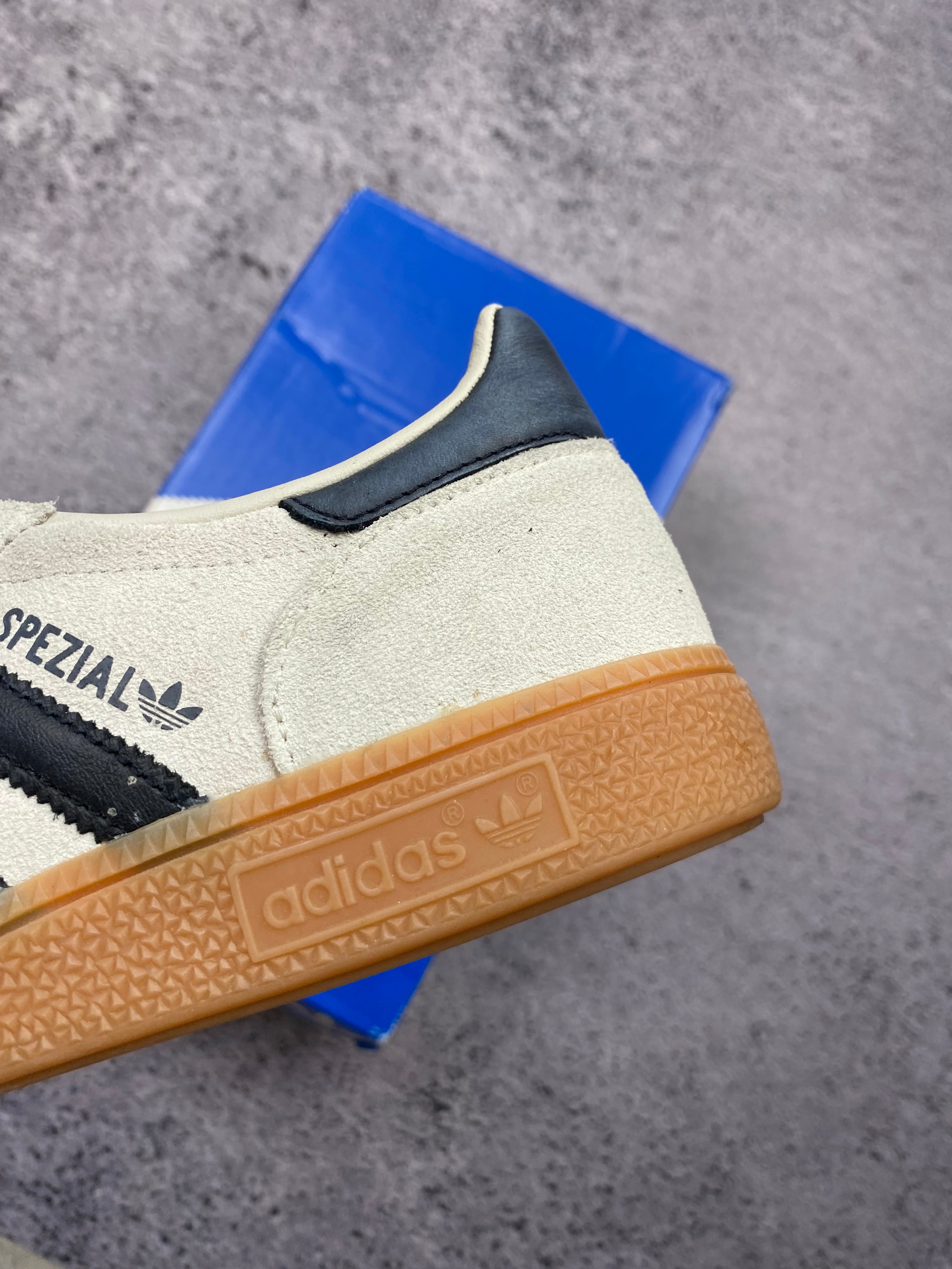 Adidas Handball Spezial beige sneakers size 40 2/3