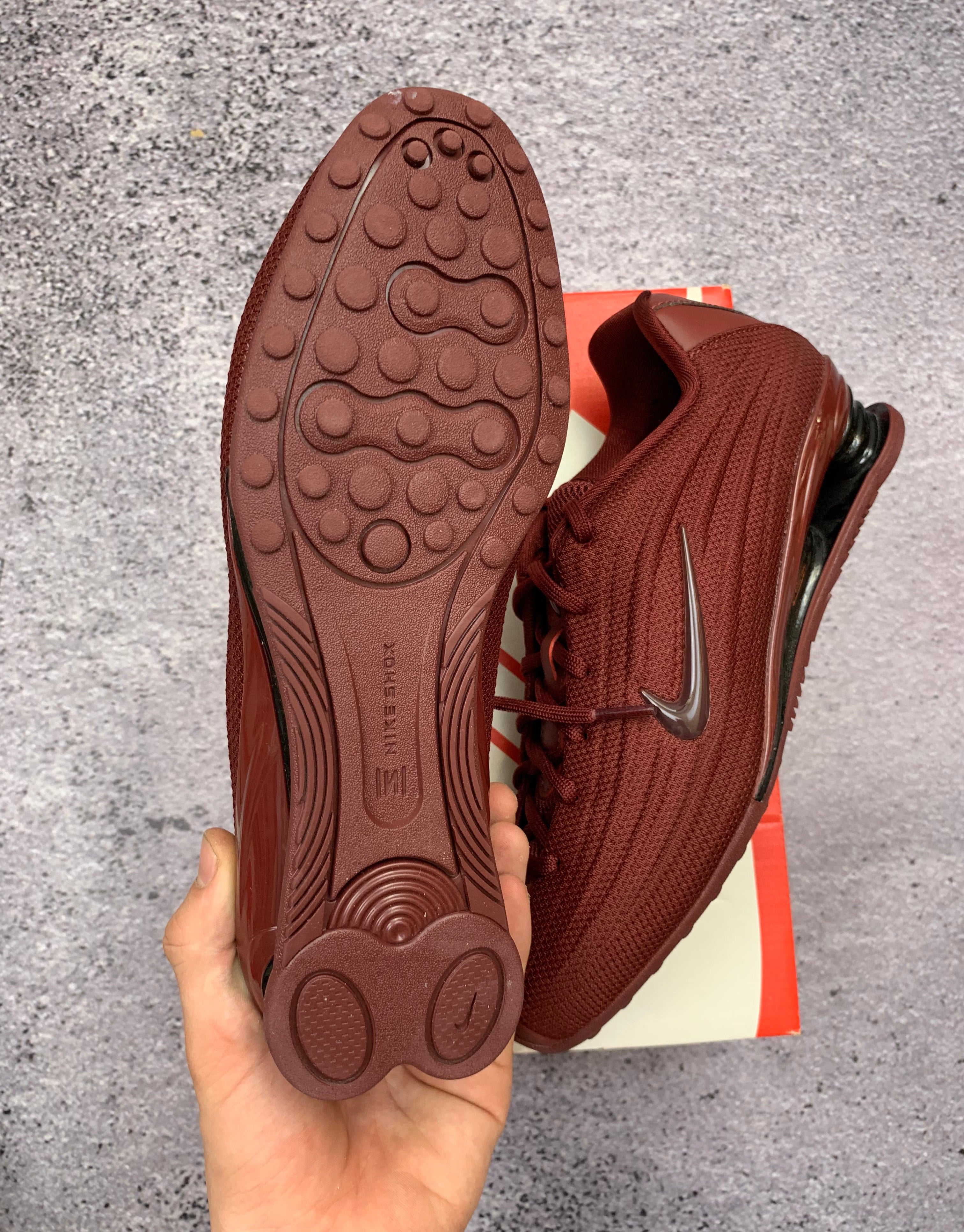 Nike Shox Z – sneakersy damskie r. 38 bordowe + box