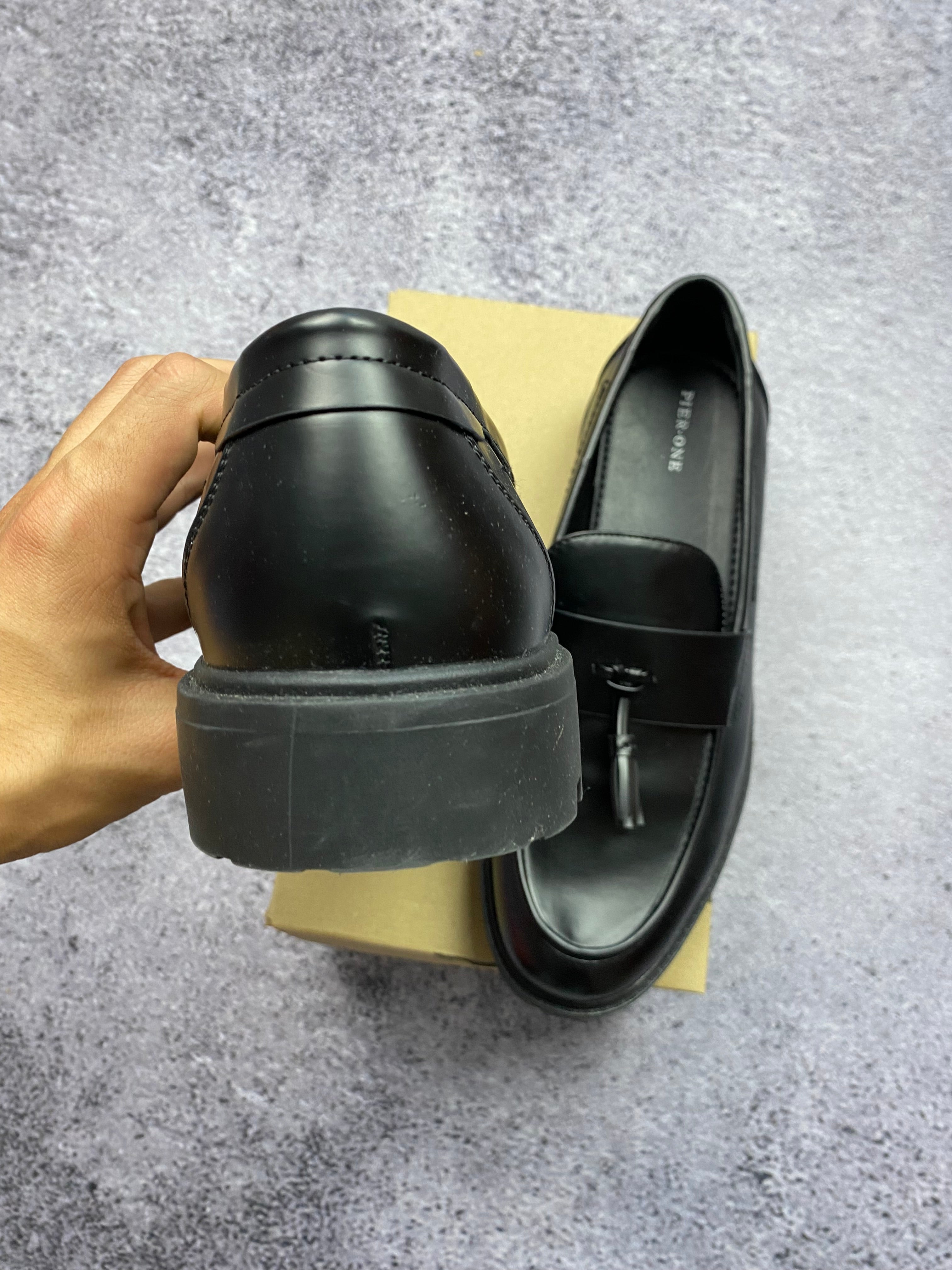 Pier One Loafers Tassel 45 – elegant black loafers