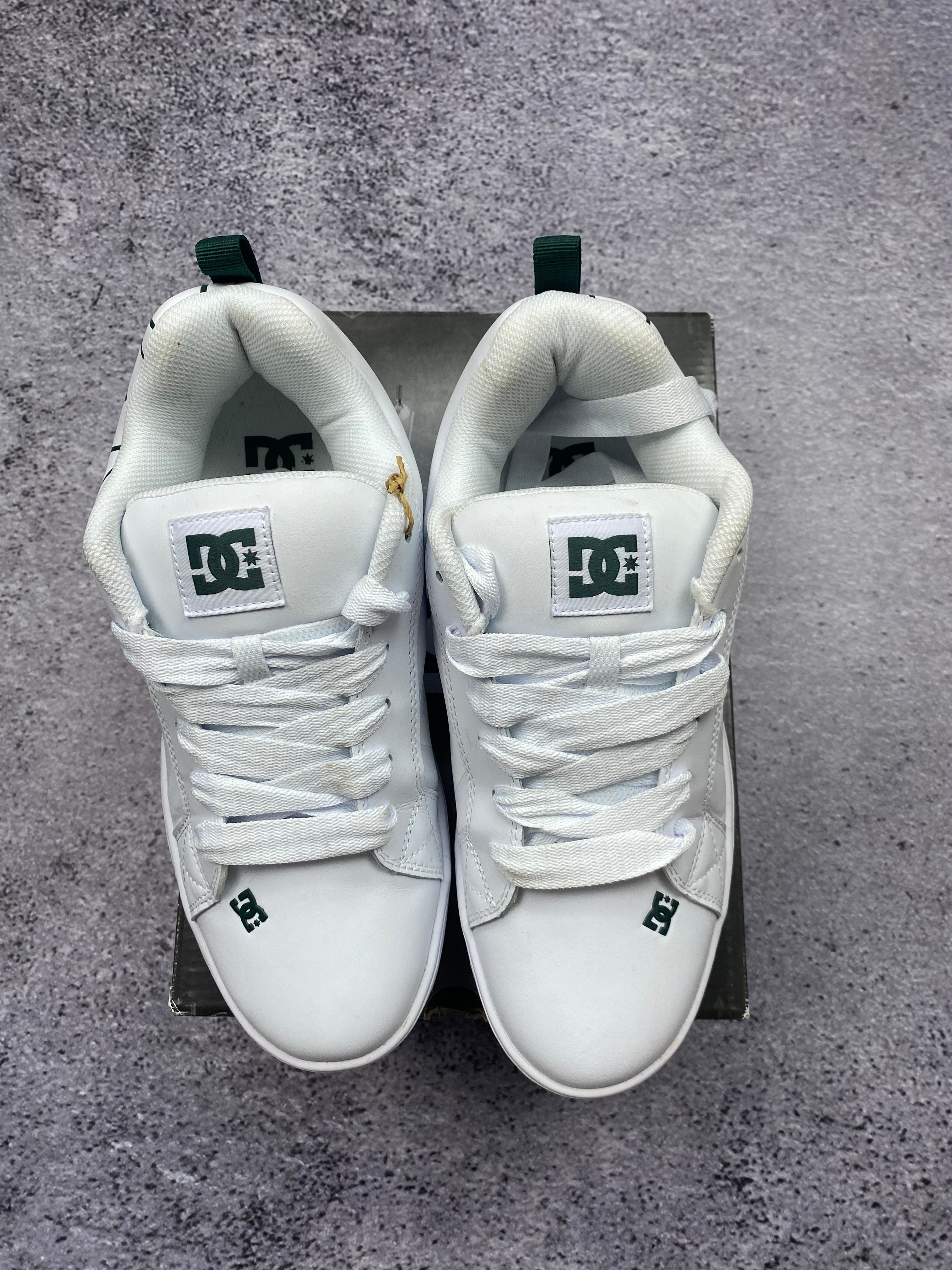 DC Court Graffik - white sneakers size 42.5