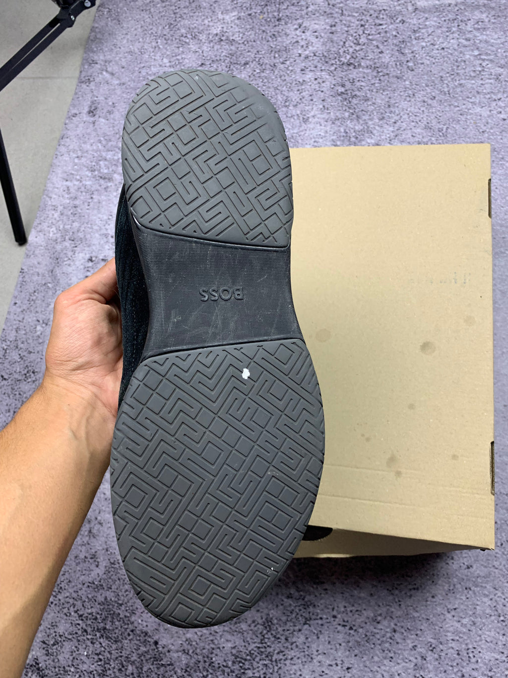 HUGO BOSS – skórzane sneakersy high-top r. 45