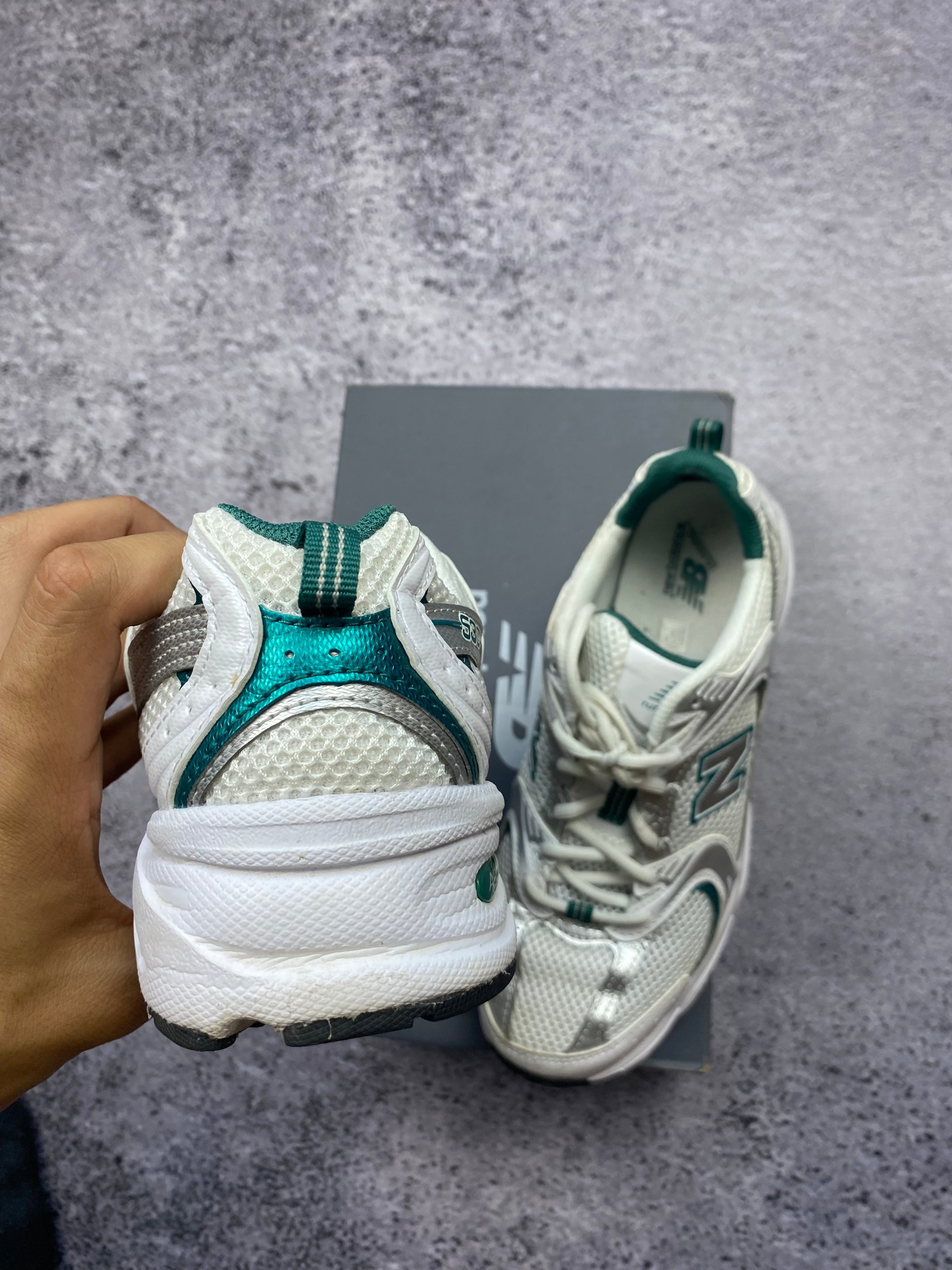 New Balance 530 white sports sneakers size 40