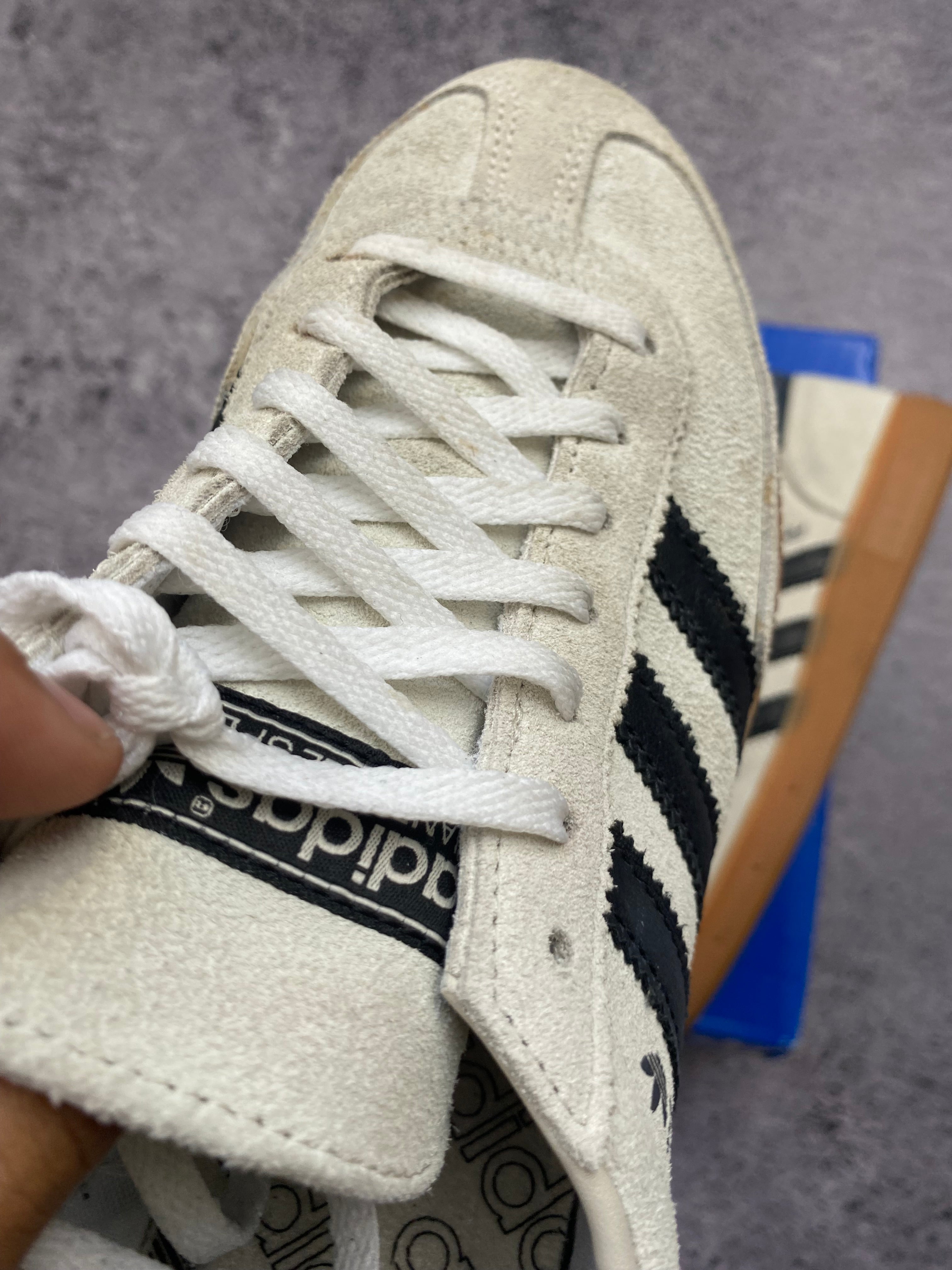 Adidas Handball Spezial beige sneakers size 40 2/3