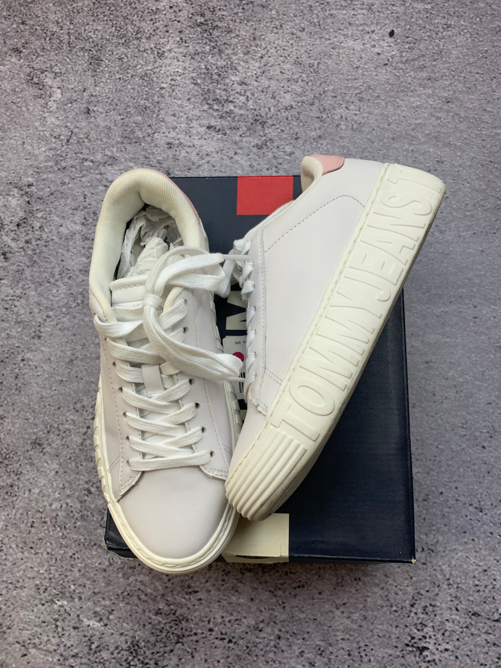 Tommy Hilfiger Cupsole Leather – skórzane sneakersy r. 37 + box