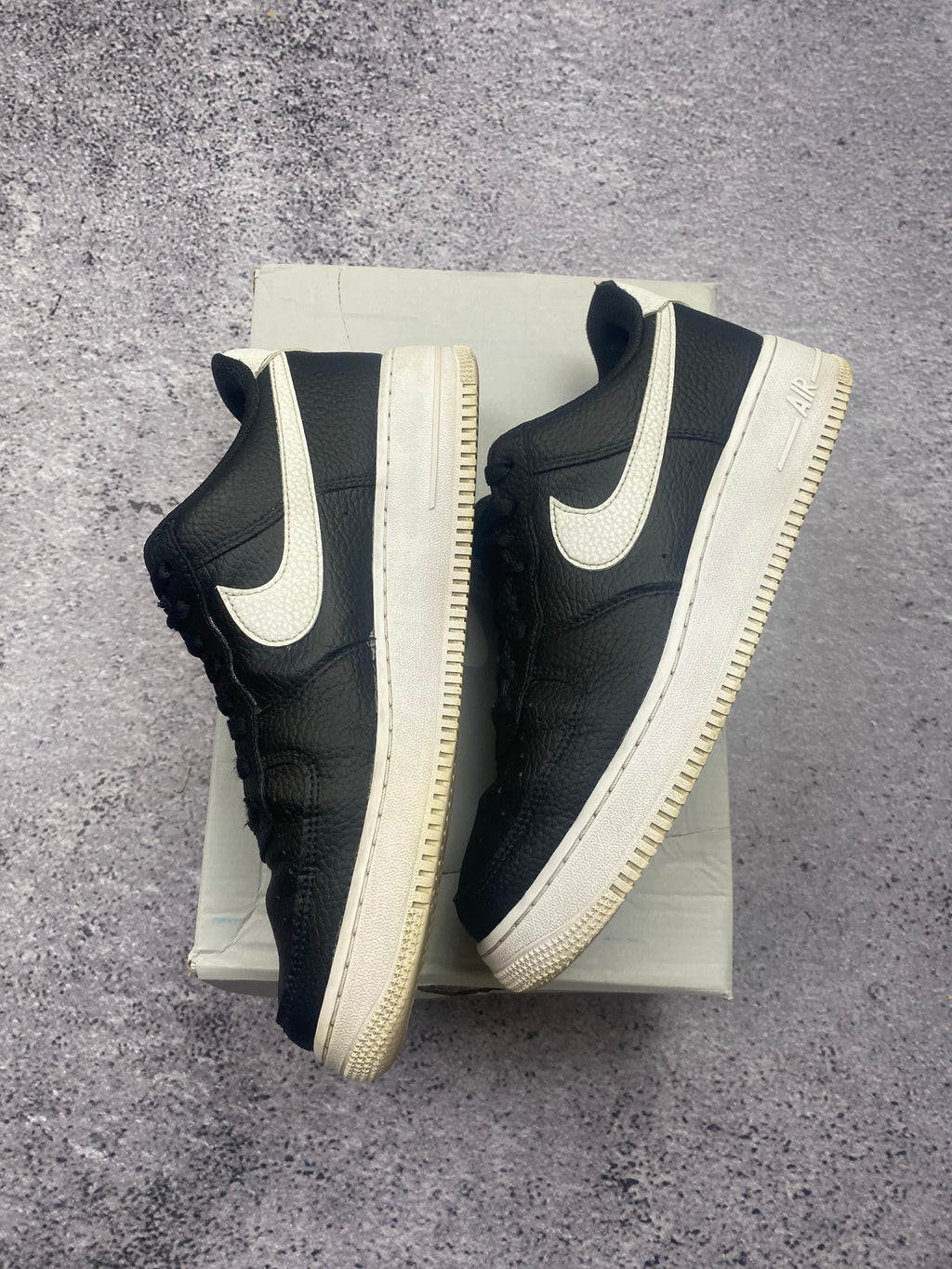 Nike Air Force 1 Low Black White Swoosh Leather Sneakers 43