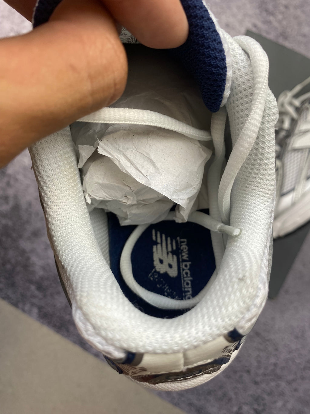 New Balance 530 white sports sneakers size 40