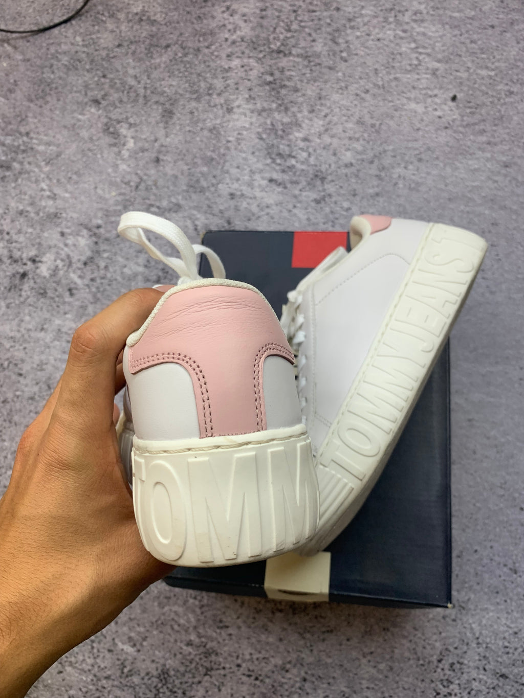 Tommy Hilfiger Cupsole Leather – skórzane sneakersy r. 37 + box