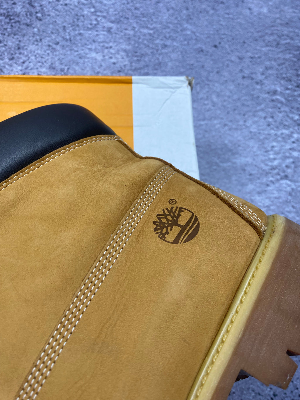 Timberland Premium 6 Inch Waterproof Wheat 46 – leather trapper boots