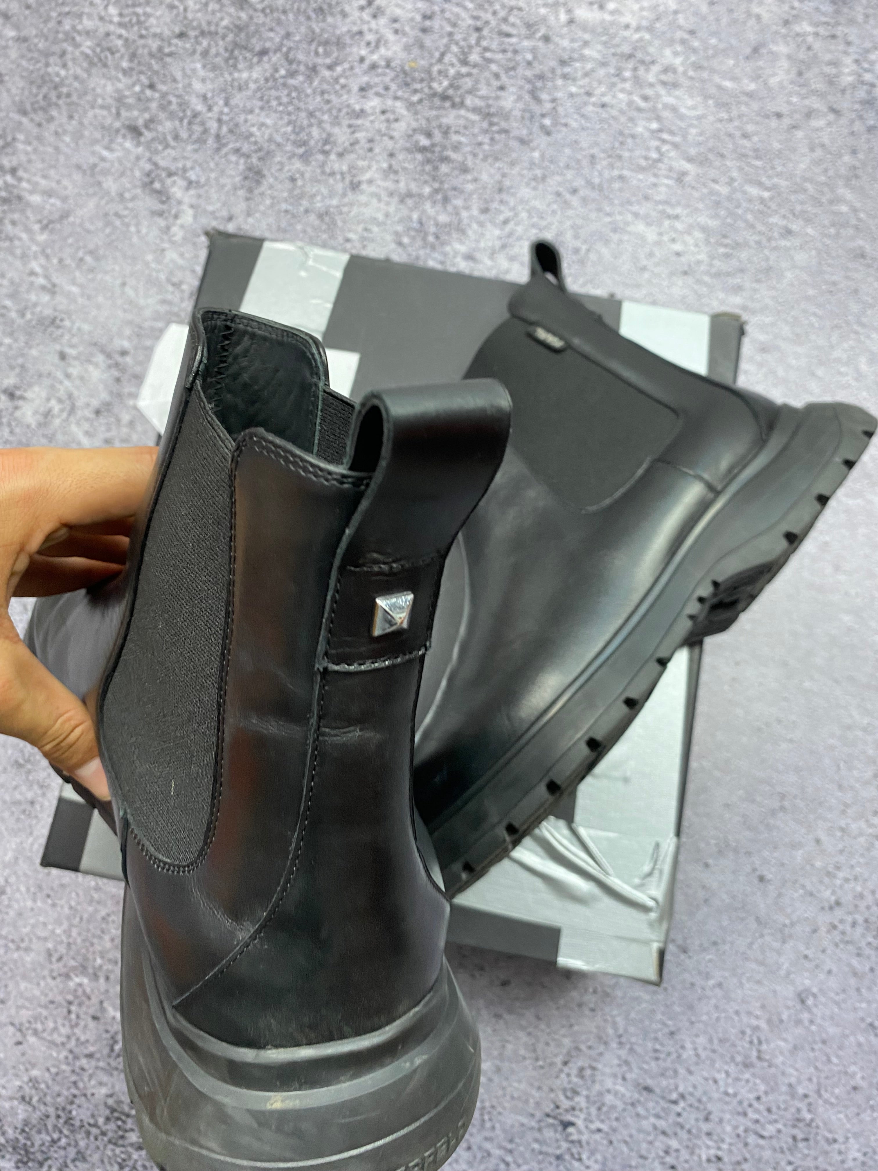 Karl Lagerfeld Chelsea Boots 46 – premium leather ankle boots