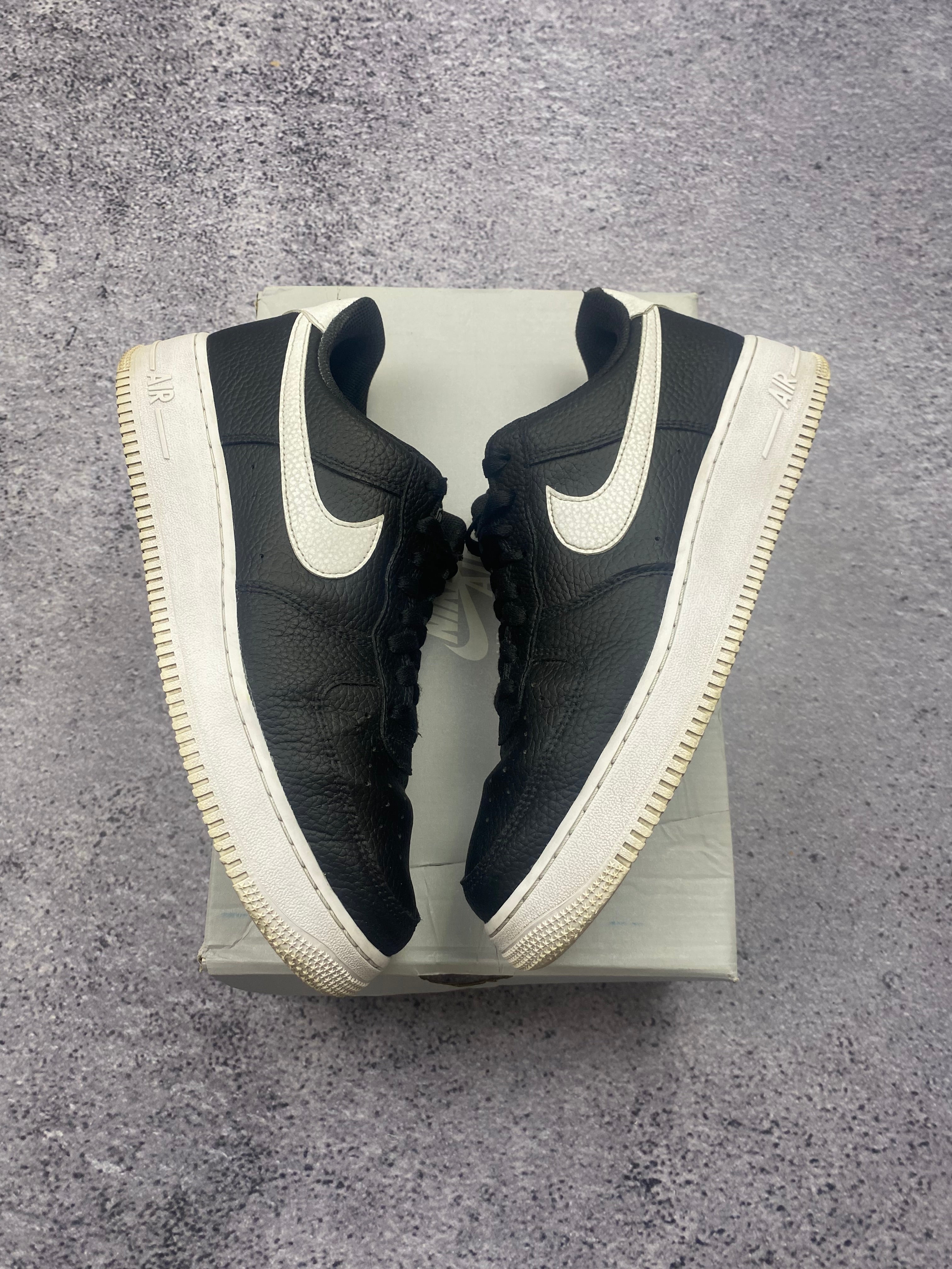 Nike Air Force 1 Low Black White Swoosh Leather Sneakers 43