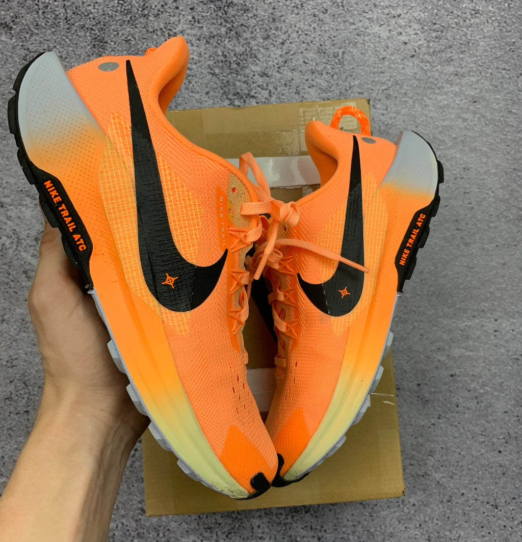 Nike Pegasus Trail 5 Pomarańczowe Buty Trailowe r. 39 Nowe + Box