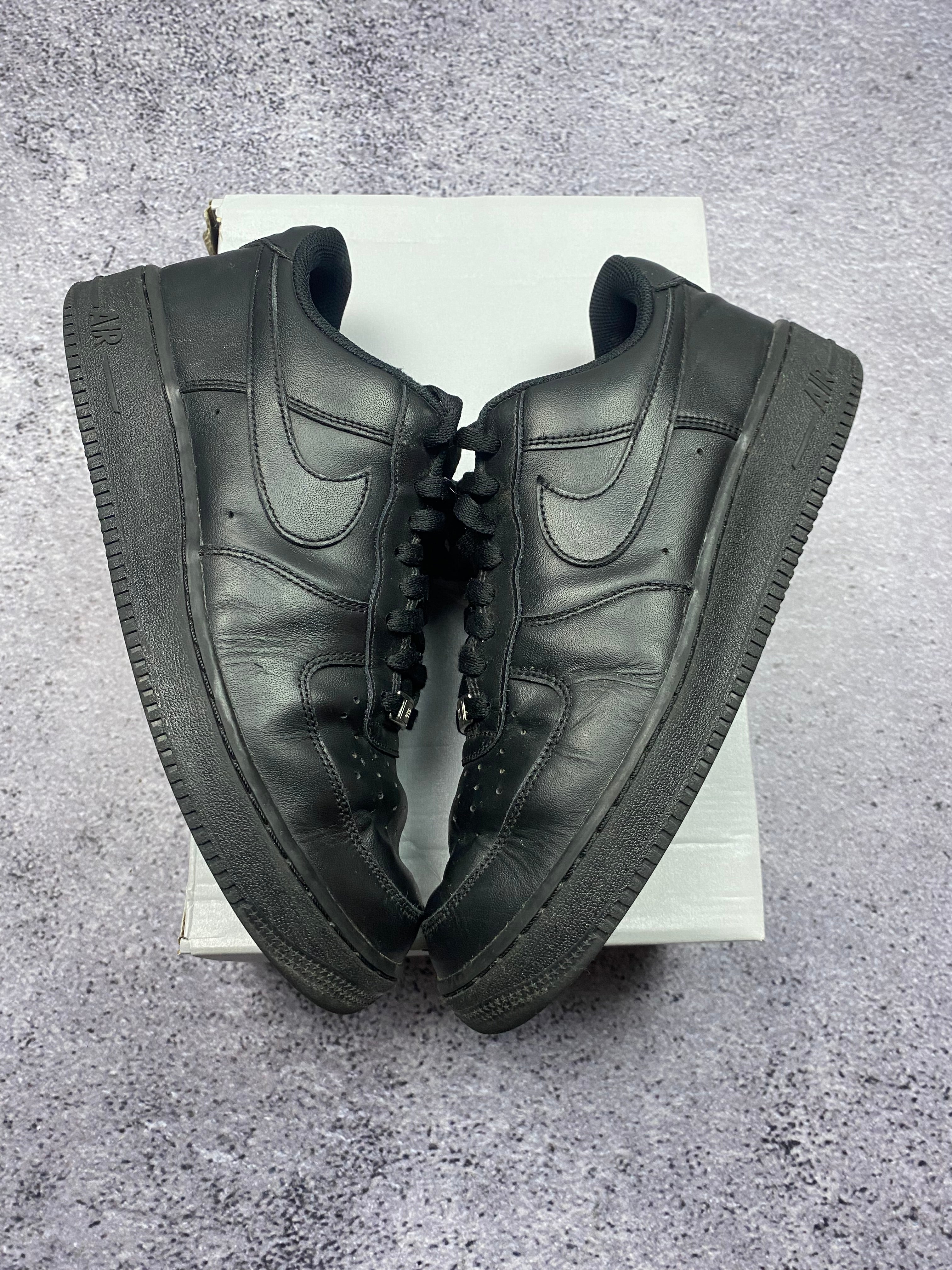 Nike Air Force 1 Low Triple Black Leather Sneakers Casual Streetwear 44