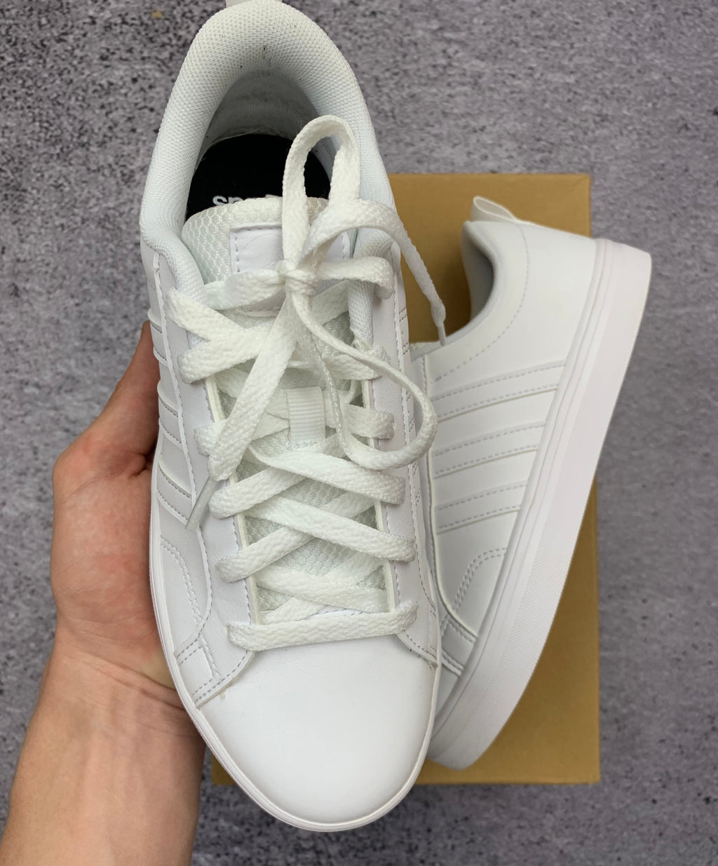 Adidas Court Platform r. 38 białe nowe z metką