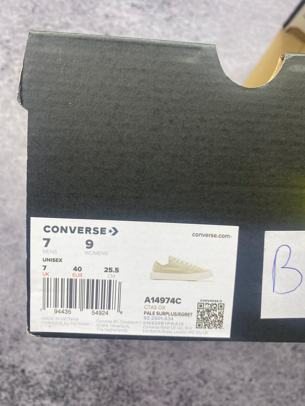 Converse Chuck Taylor All Star Move beige platform sneakers size 40