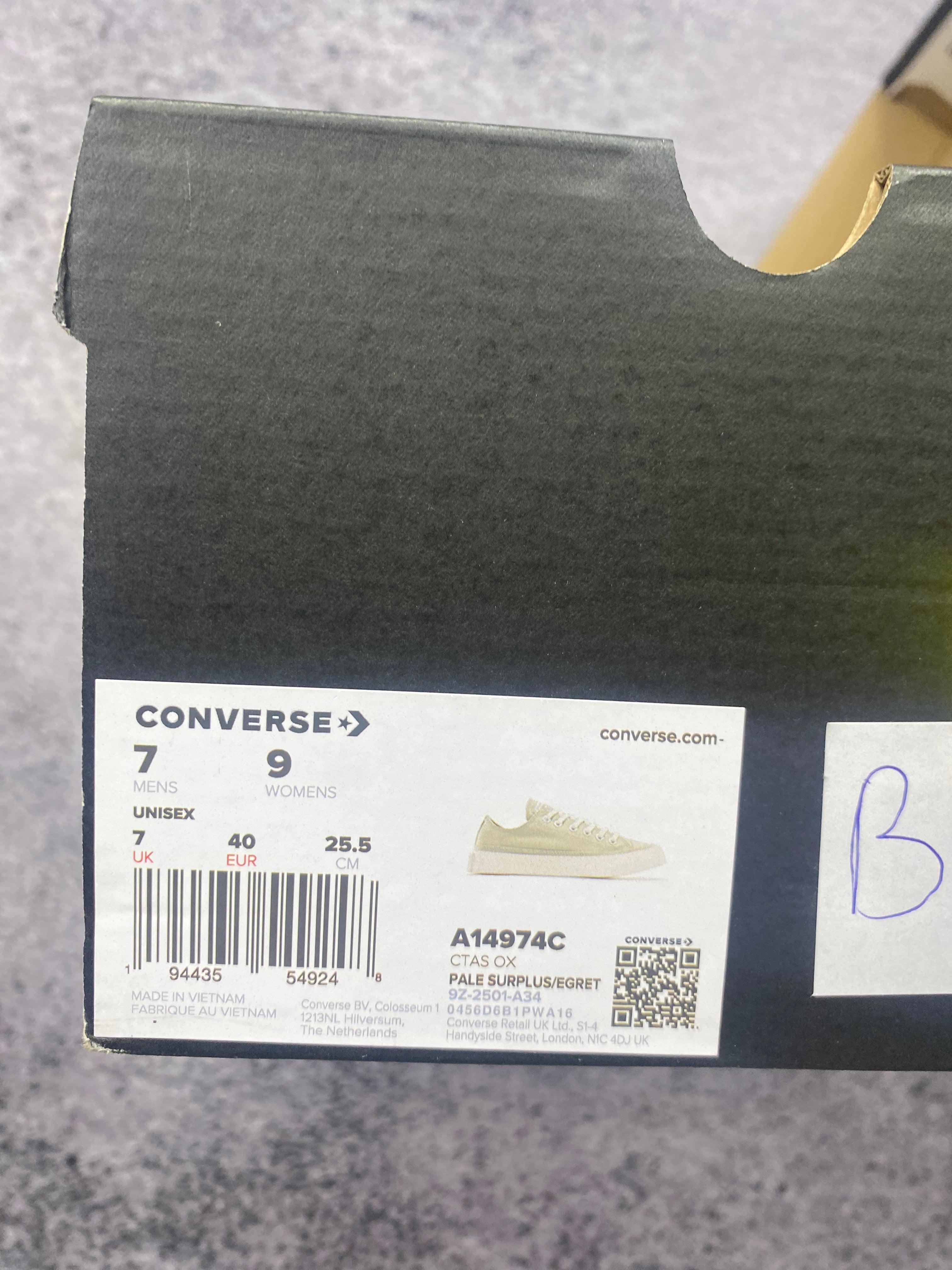 Converse Chuck Taylor All Star Move beige platform sneakers size 40