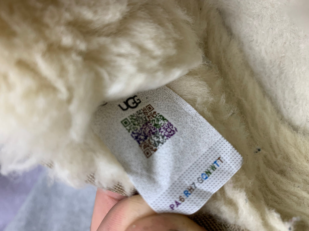 UGG Classic Slip-On – ocieplane wsuwane botki r. 36