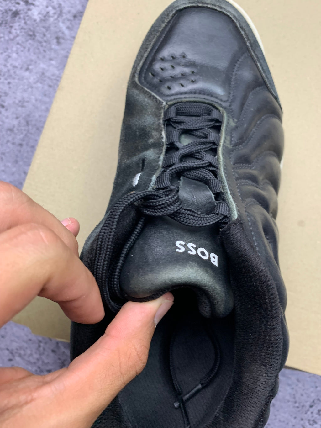 HUGO BOSS – skórzane sneakersy high-top r. 45