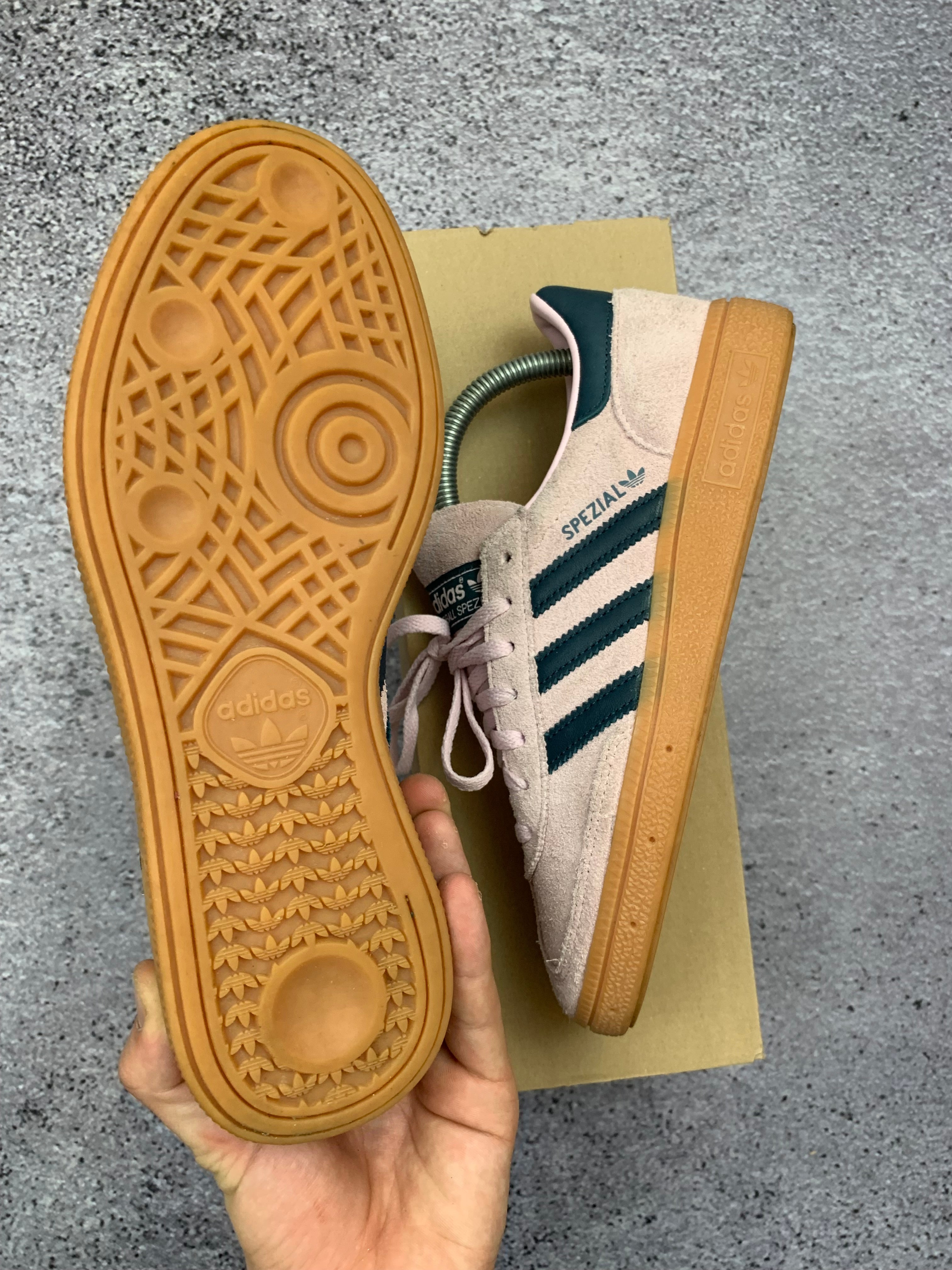 Adidas Handball Spezial Pink Green Gum Sneakersy Zamszowe r. 38 stan idealny