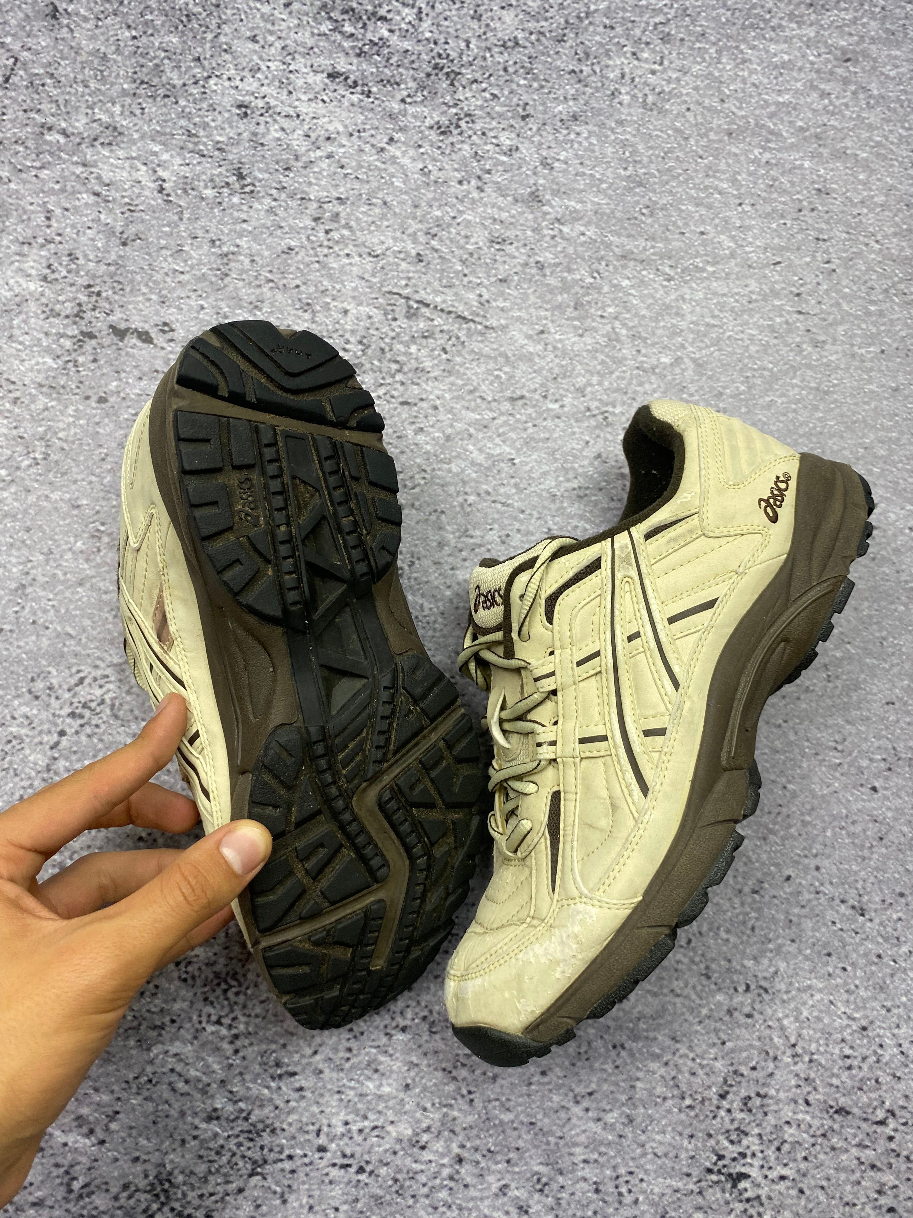 ASICS Gel NYC – sneakersy outdoor / trekkingowe r. 40