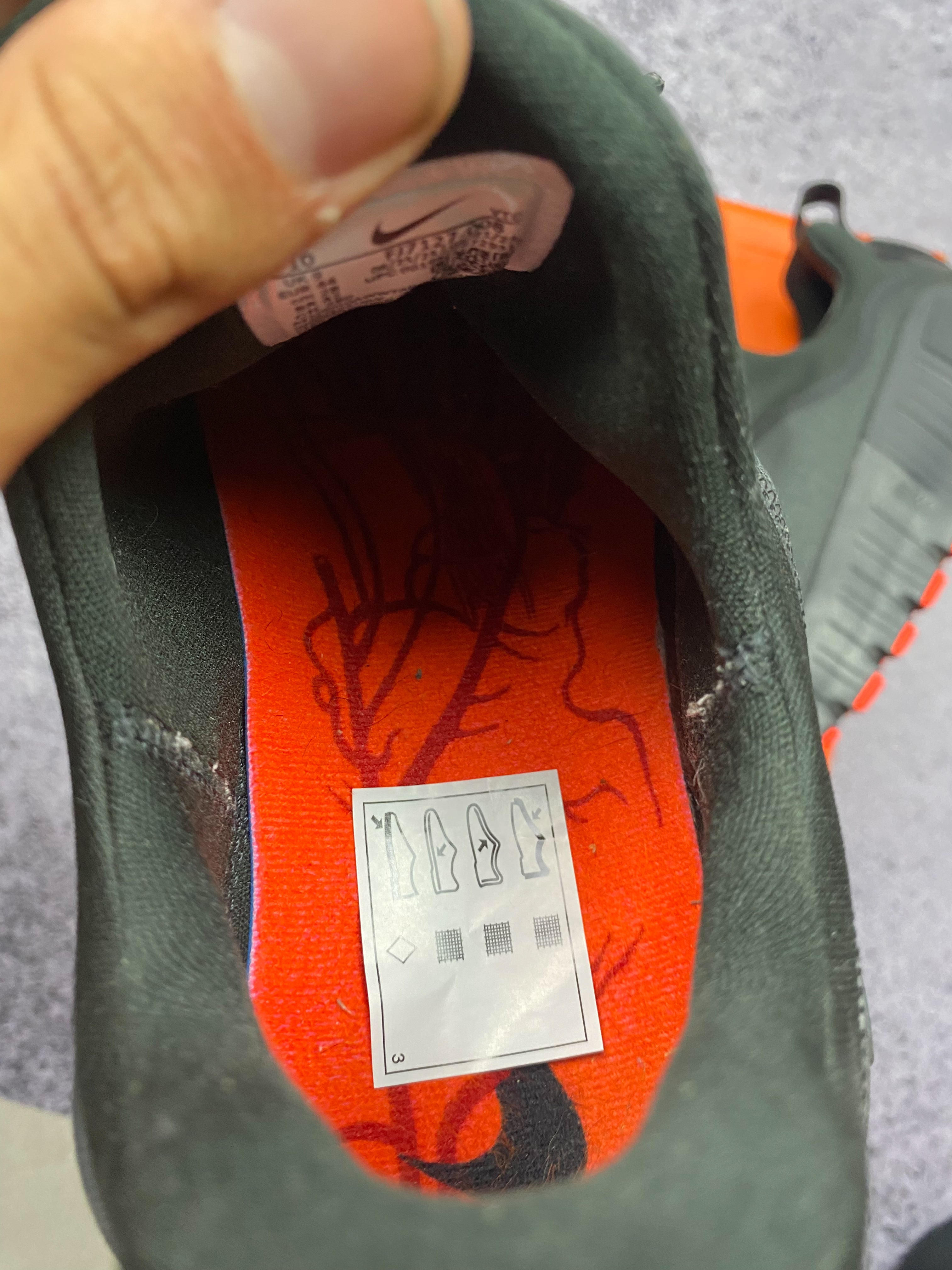 Nike Free RN Black Orange 44 – lightweight sports shoes
