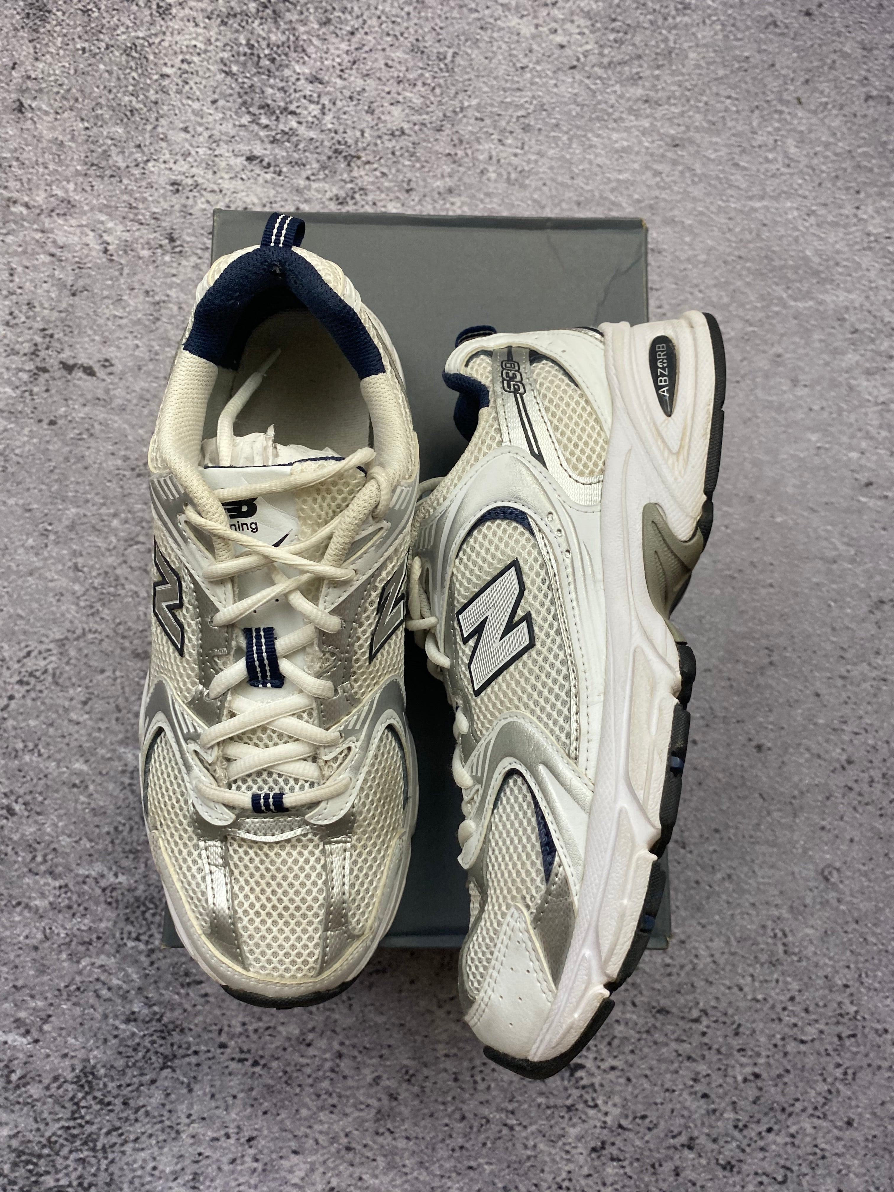 New Balance 530 white sports sneakers size 40