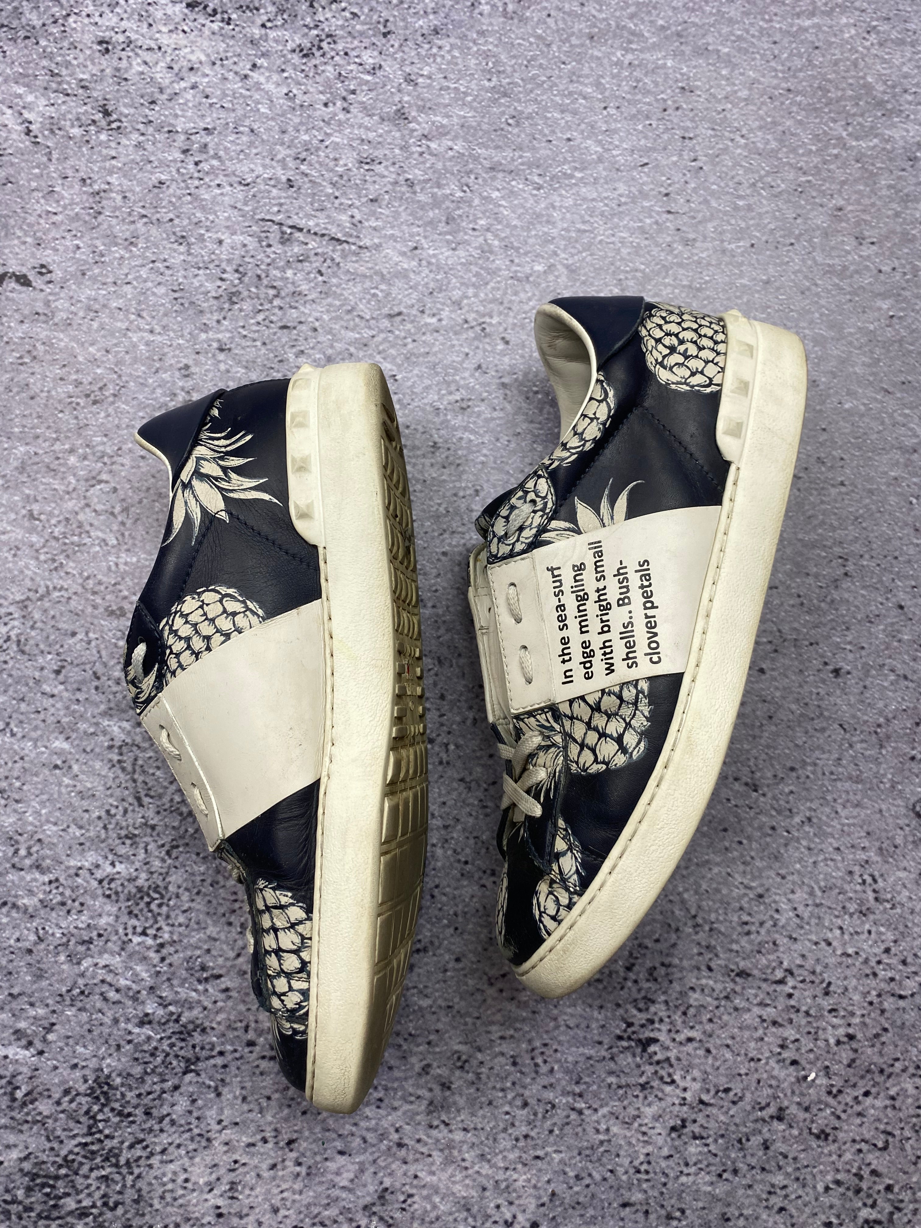 Valentino Garavani Sneakersy Pineapple Print – skórzane sneakersy r. 42,5