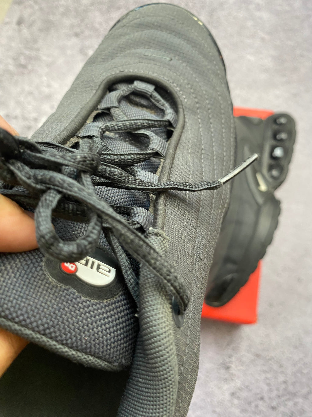 Nike Air Max Dn black sports sneakers size 40.5