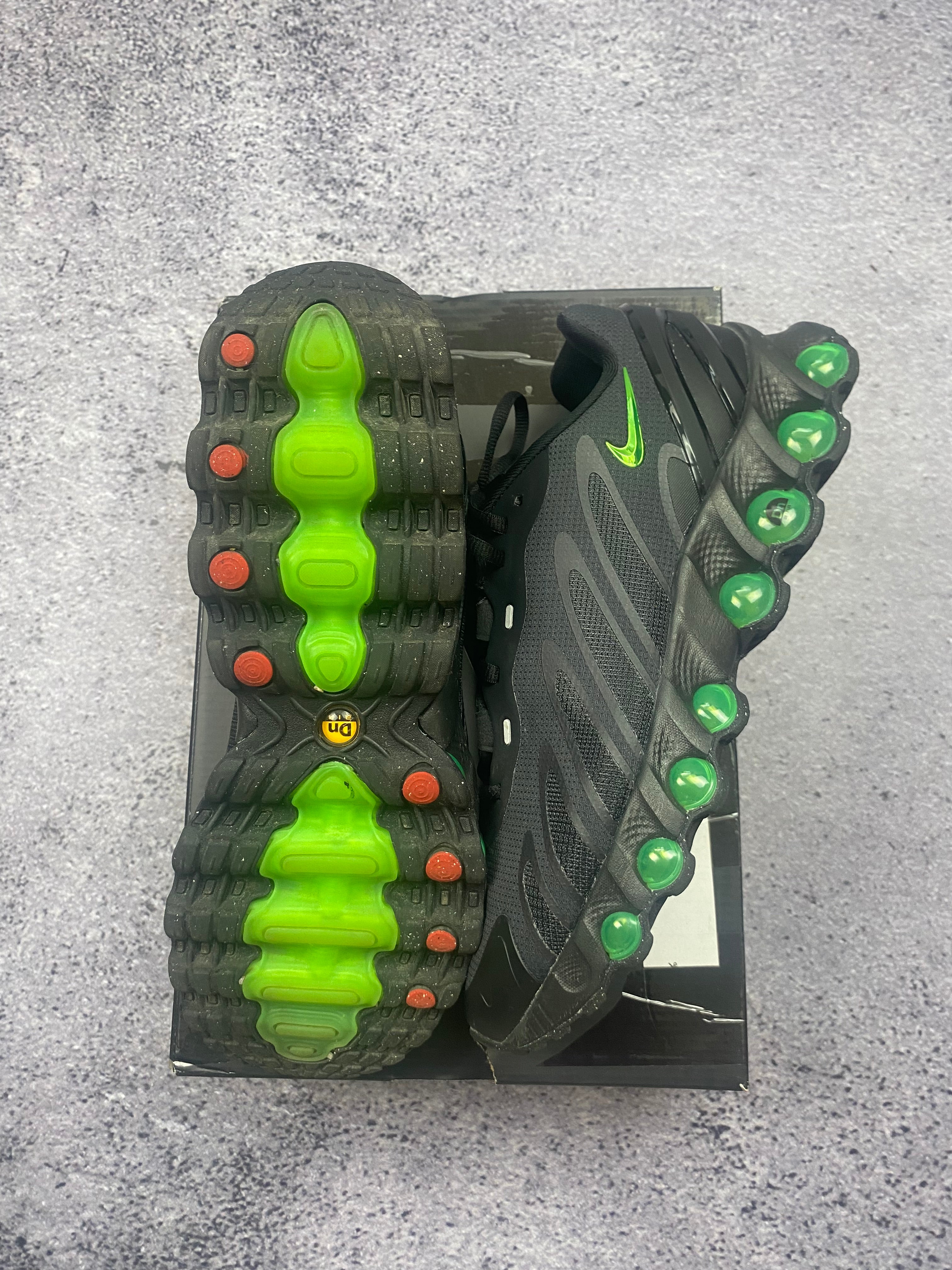 Nike Air Max Dn Black Green – sneakersy r. 42