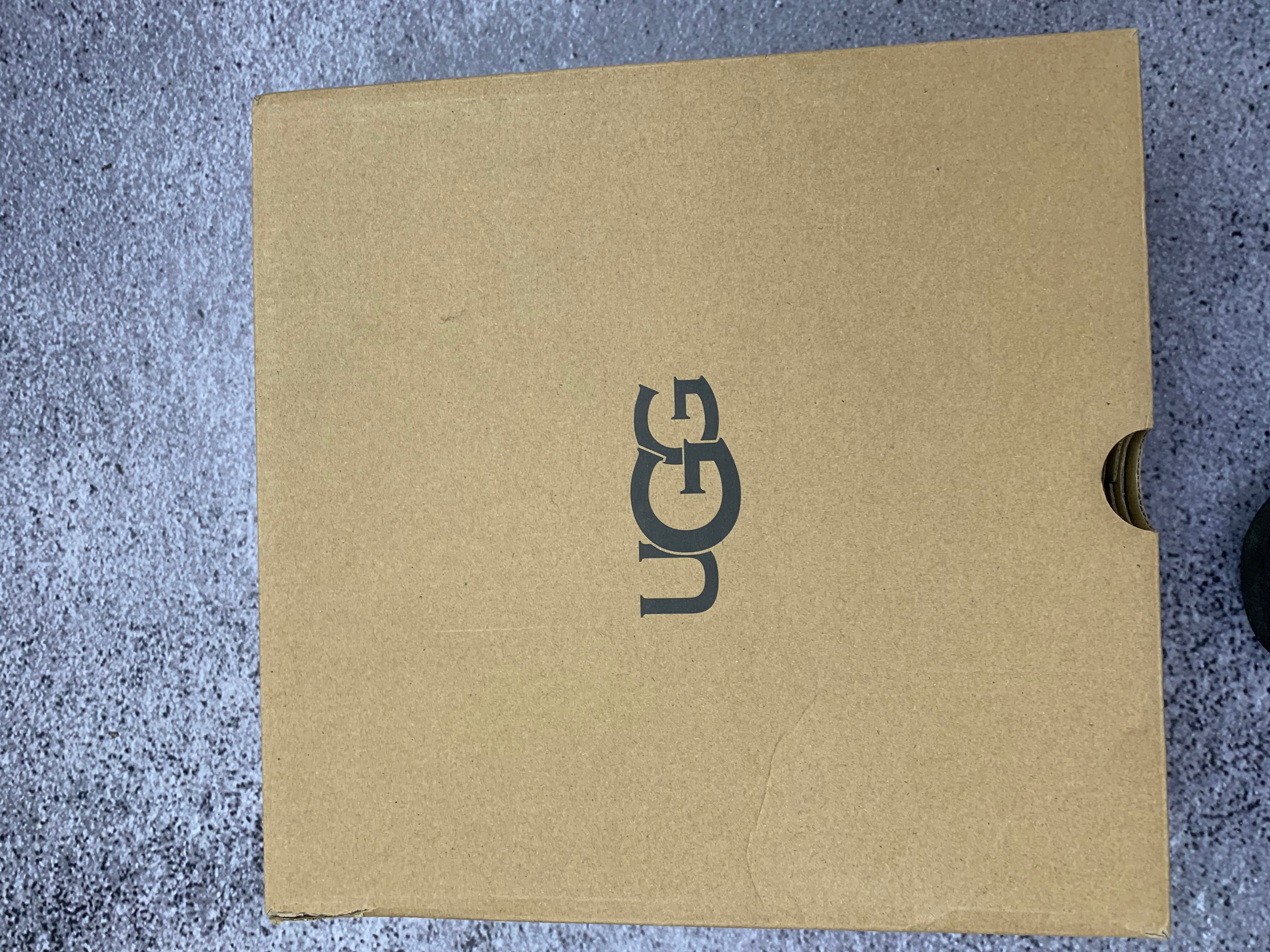 UGG Lowmel Czarne Sneakersy Chunky r. 38 Stan Bardzo Dobry + Box