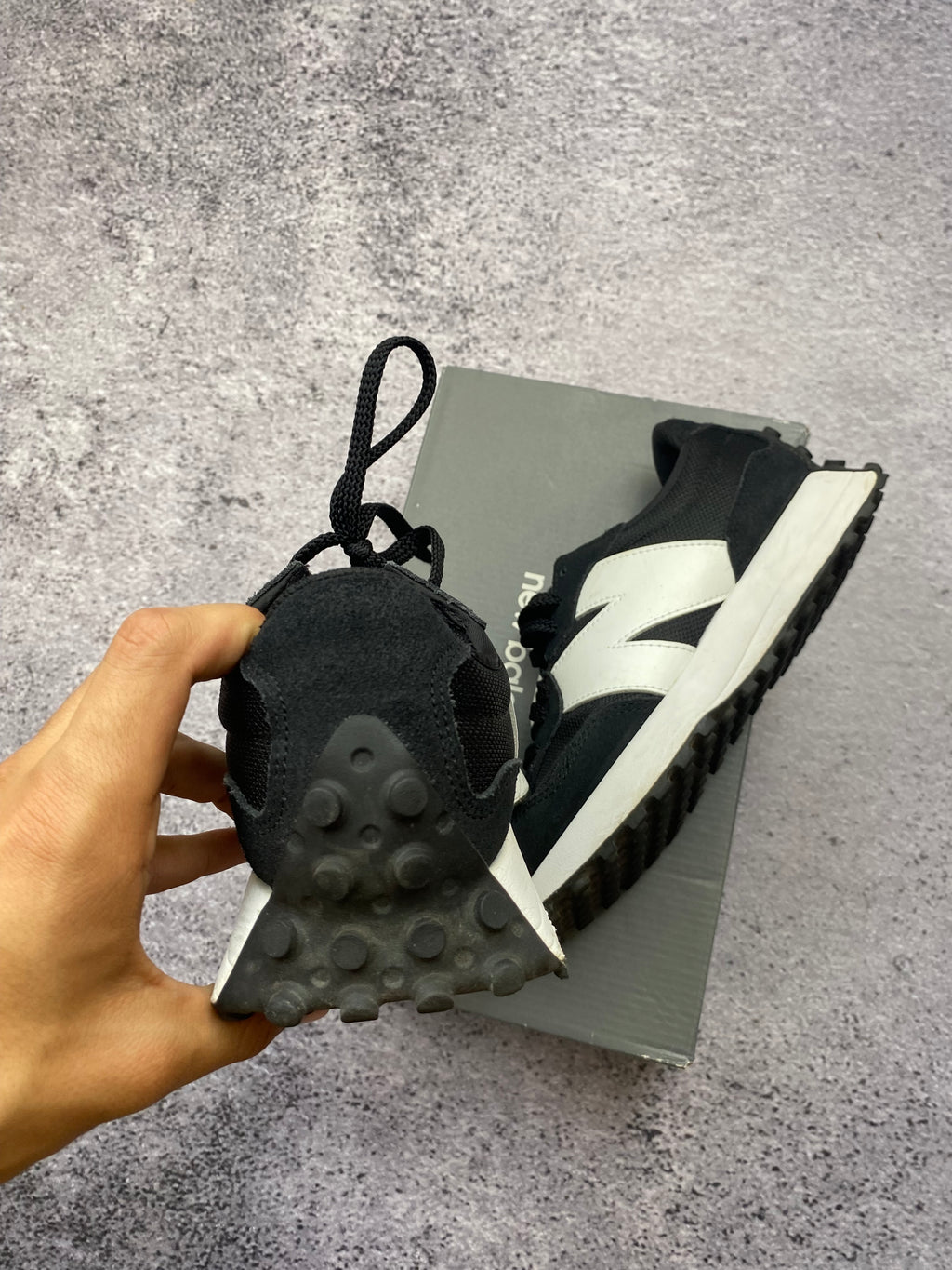 New Balance 500 Black Sports Sneakers Size 40