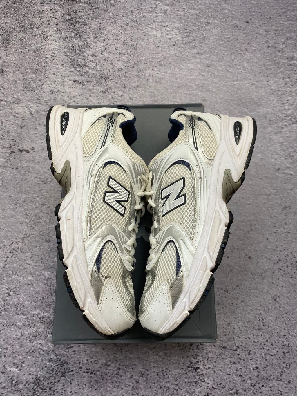 New Balance 530 white sports sneakers size 40