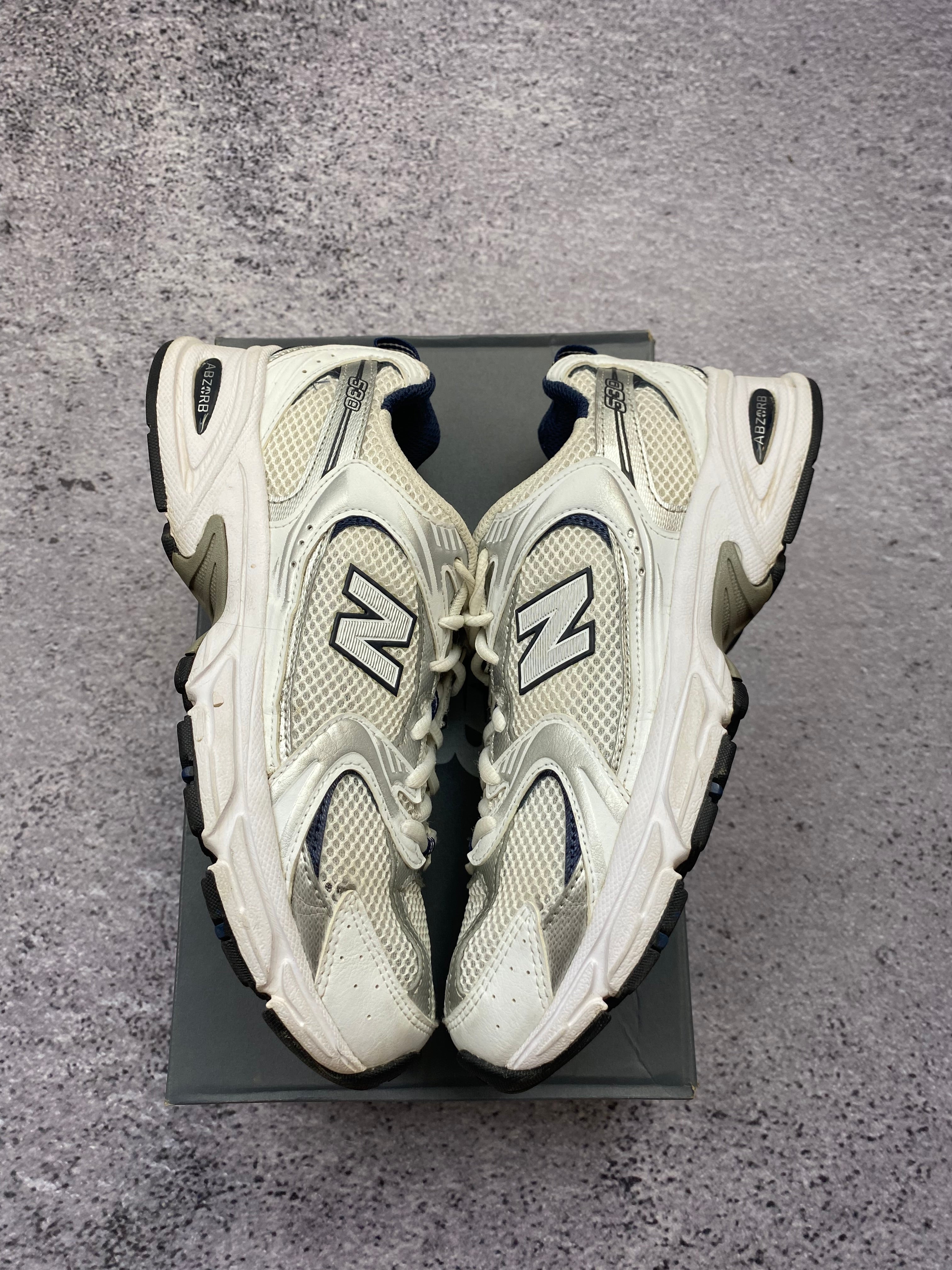 New Balance 530 white sports sneakers size 40