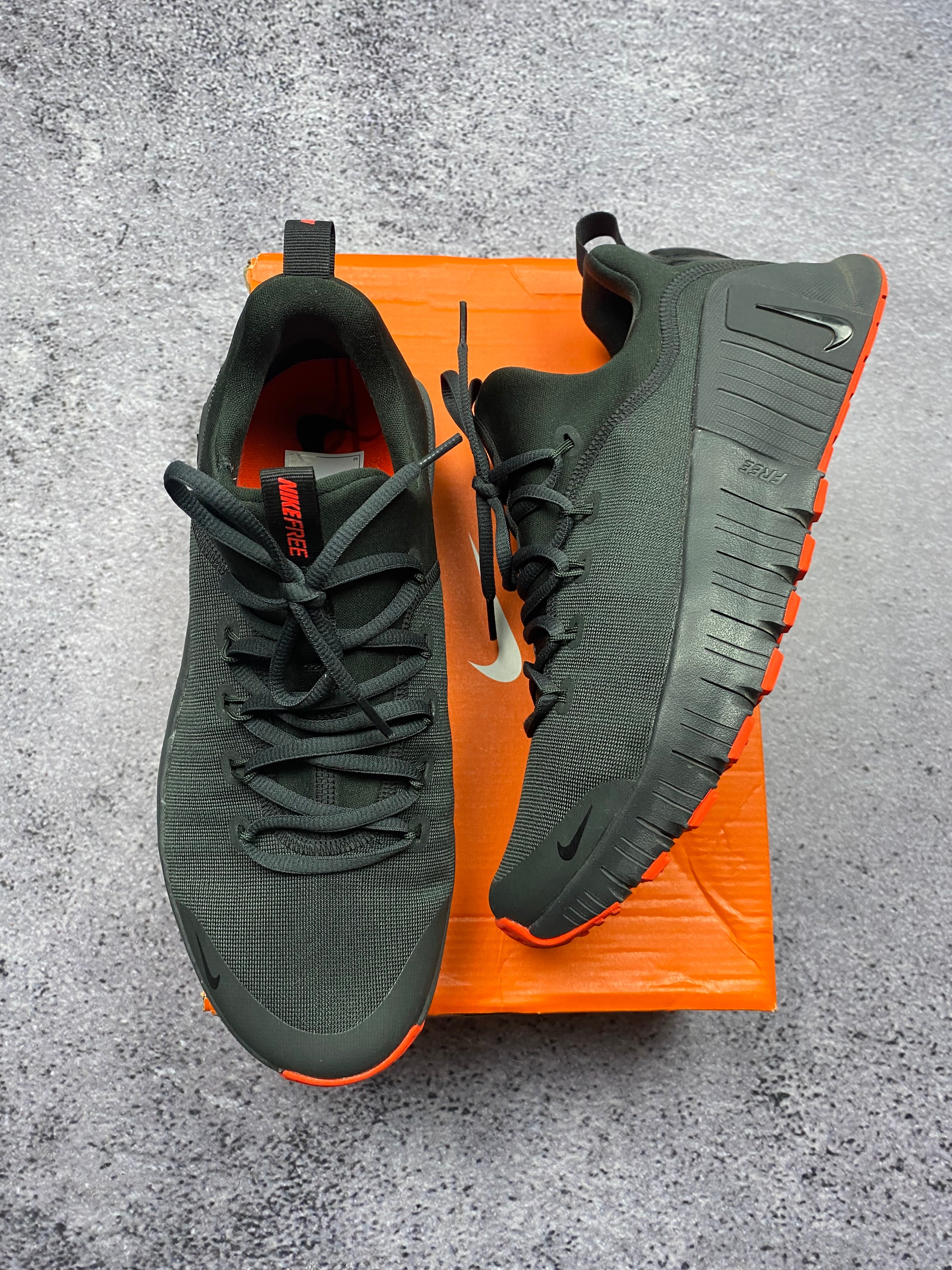 Nike Free RN Black Orange 44 – lightweight sports shoes