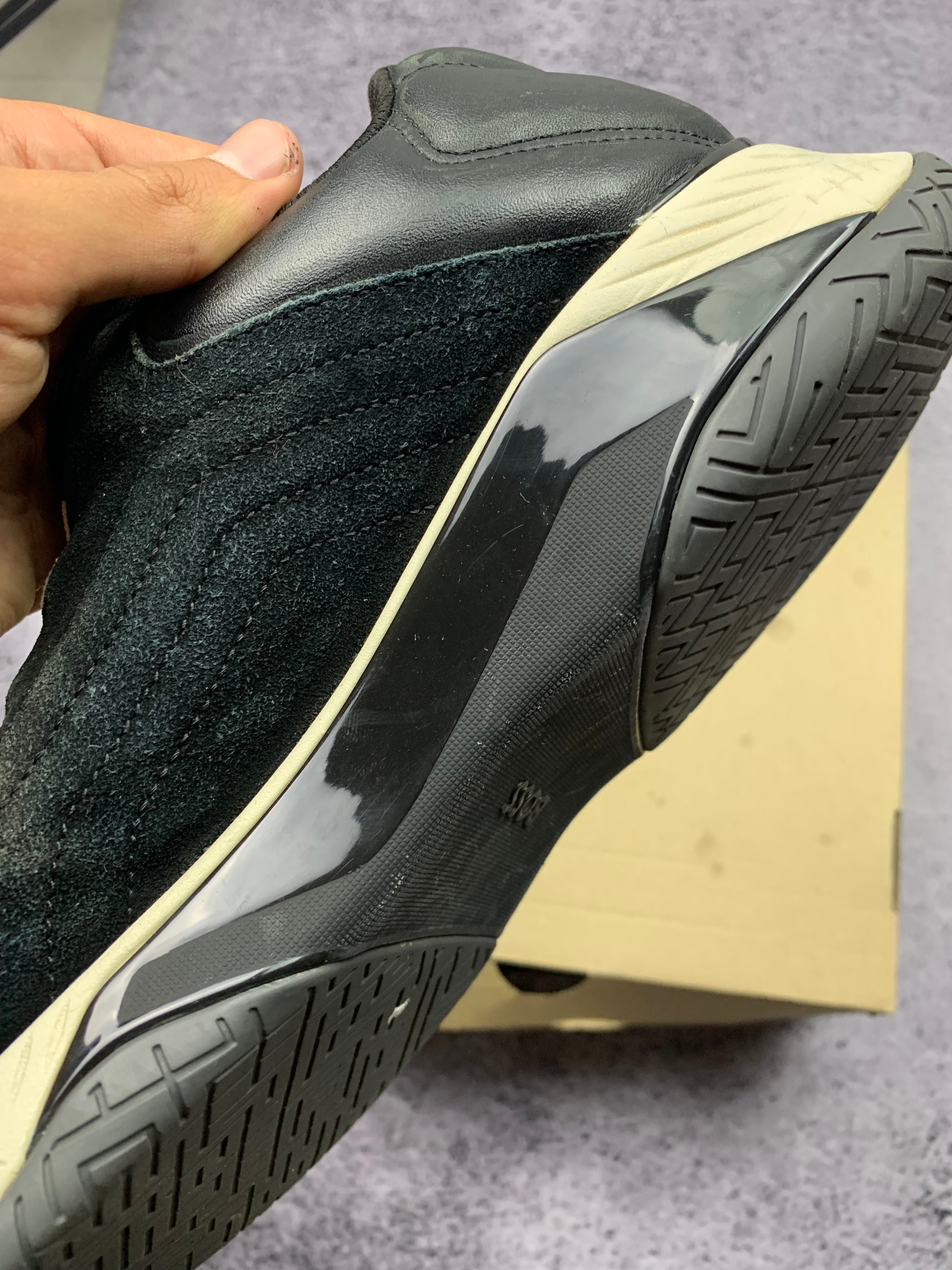 HUGO BOSS – skórzane sneakersy high-top r. 45
