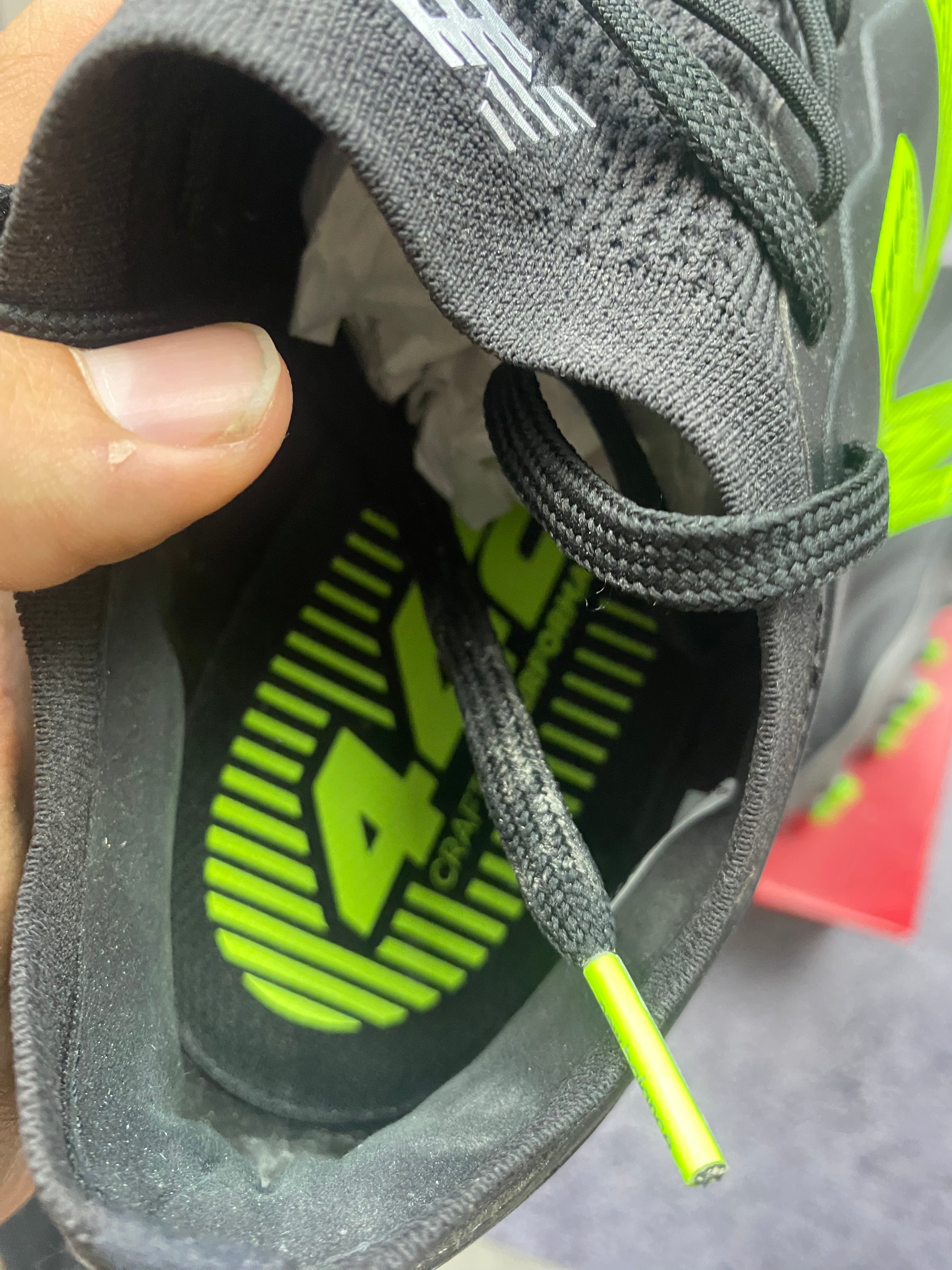 New Balance Furon 4.0 Dispatch FG 46.5 – Football Cleats