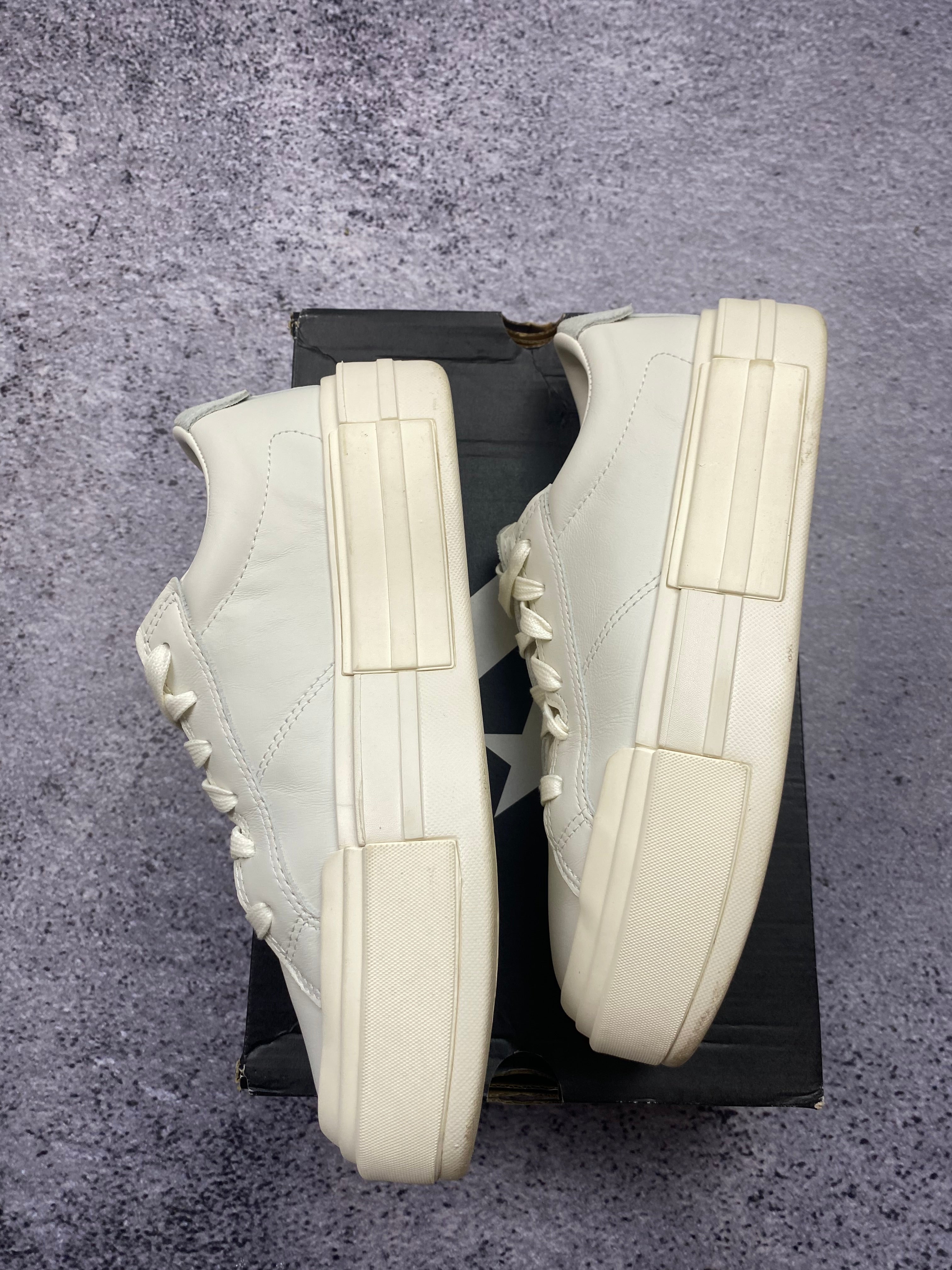 Converse white platform sneakers size 41