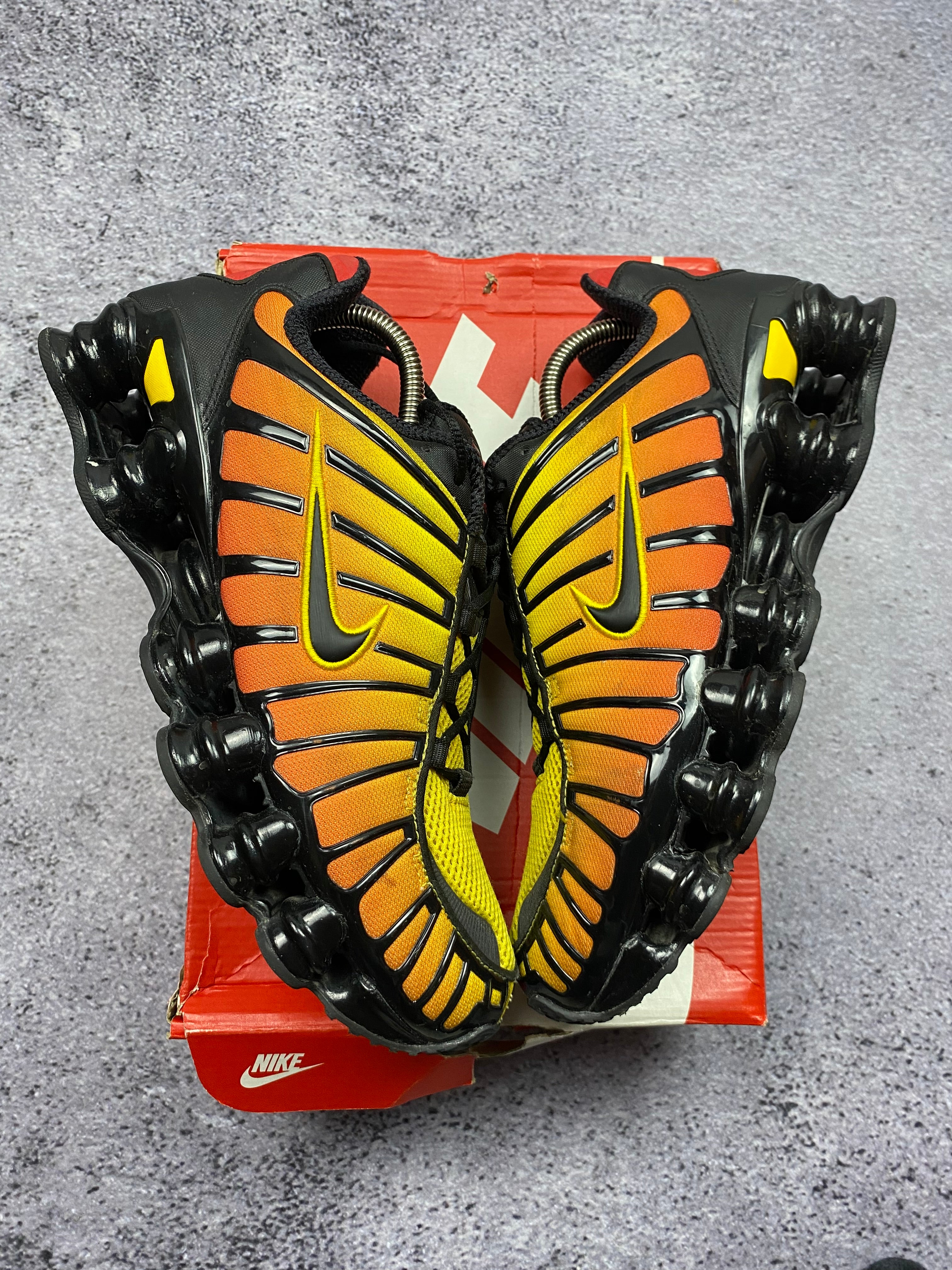 Nike Shox TL Black Orange Gradient Running Sneakers 44