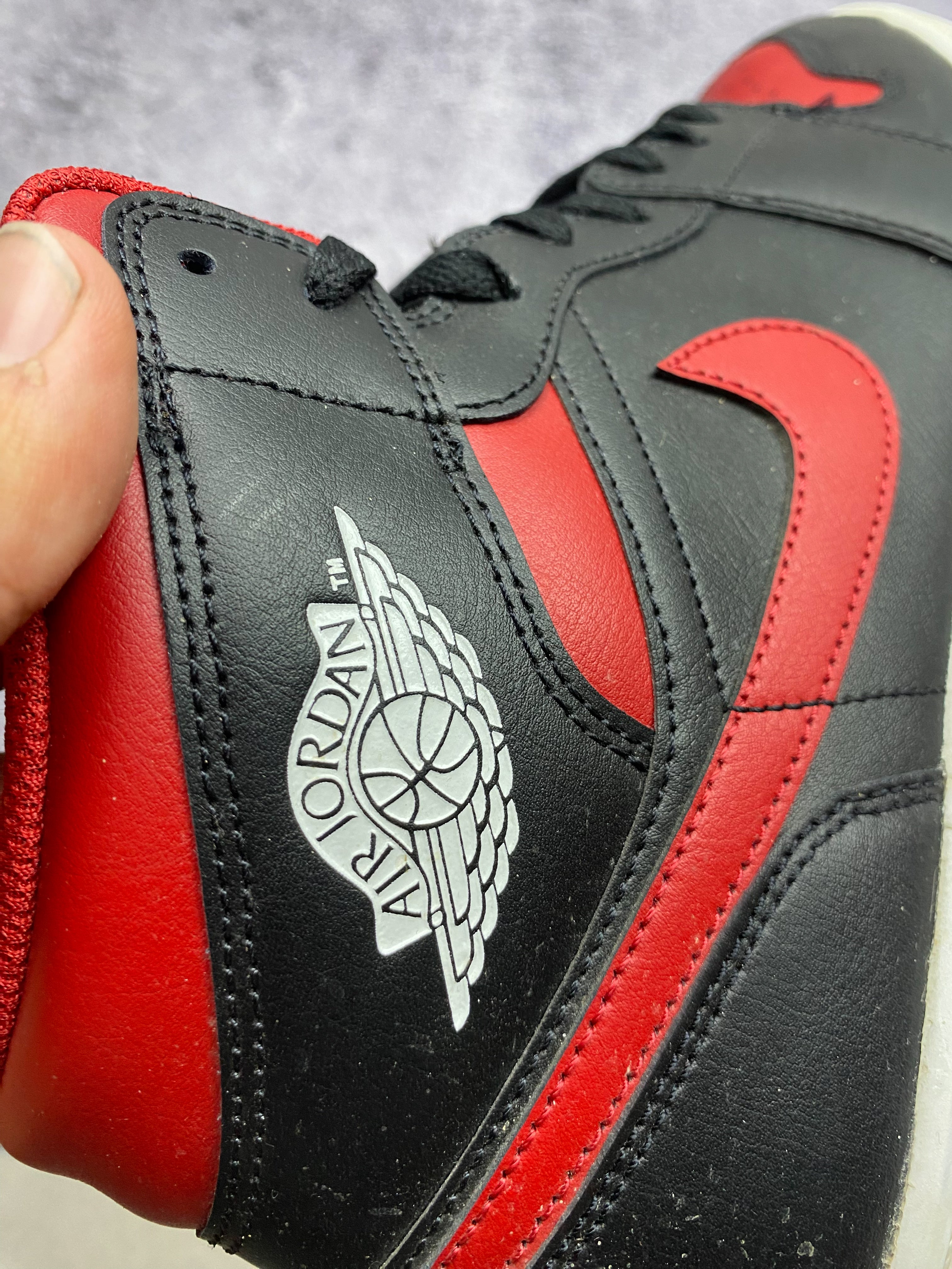 Nike Air Jordan 1 Mid Black Red 45.5 – leather sneakers