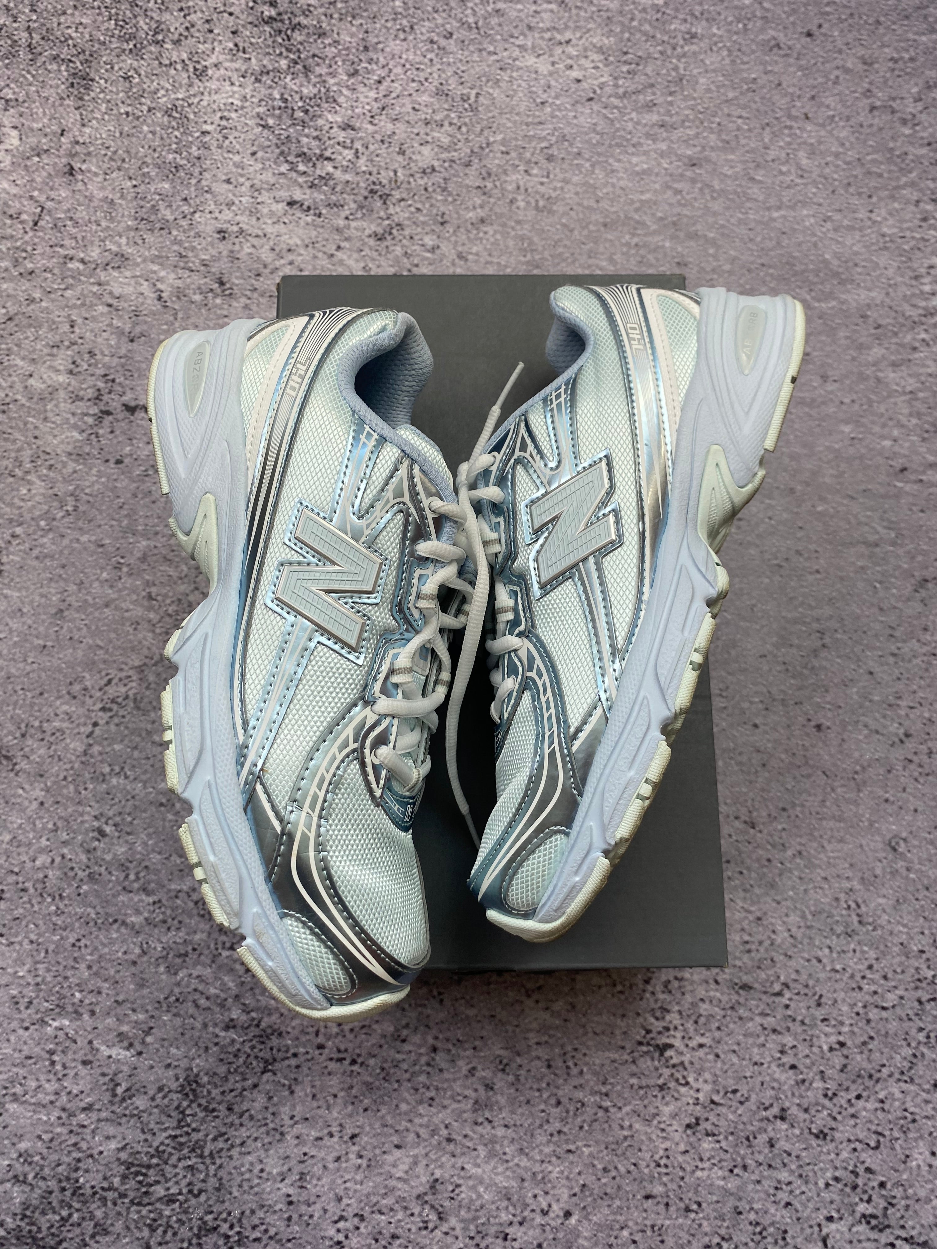 New Balance 740 white and silver sports sneakers size 40